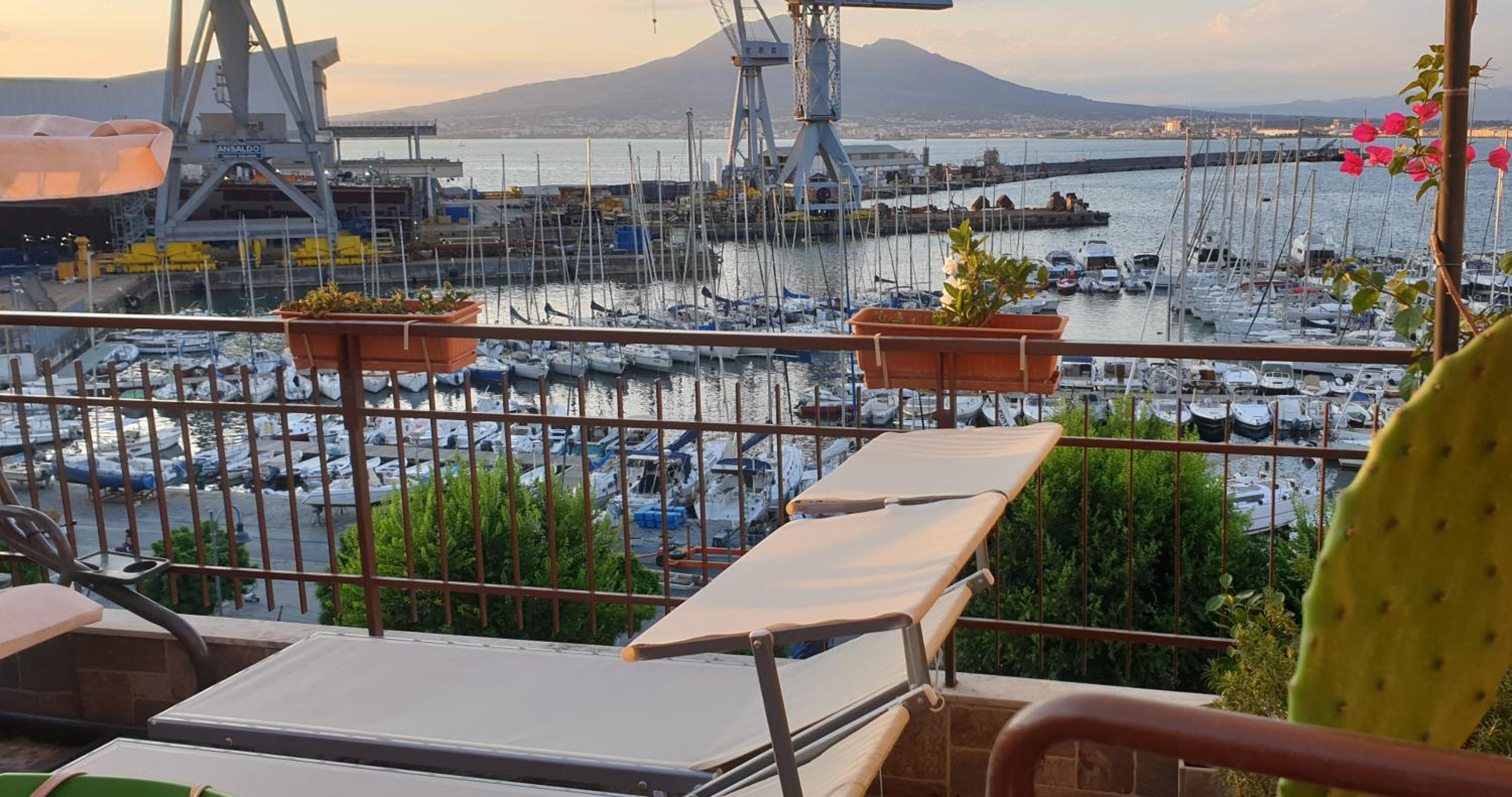 Studio with Sea View and Terrace - Photo 13