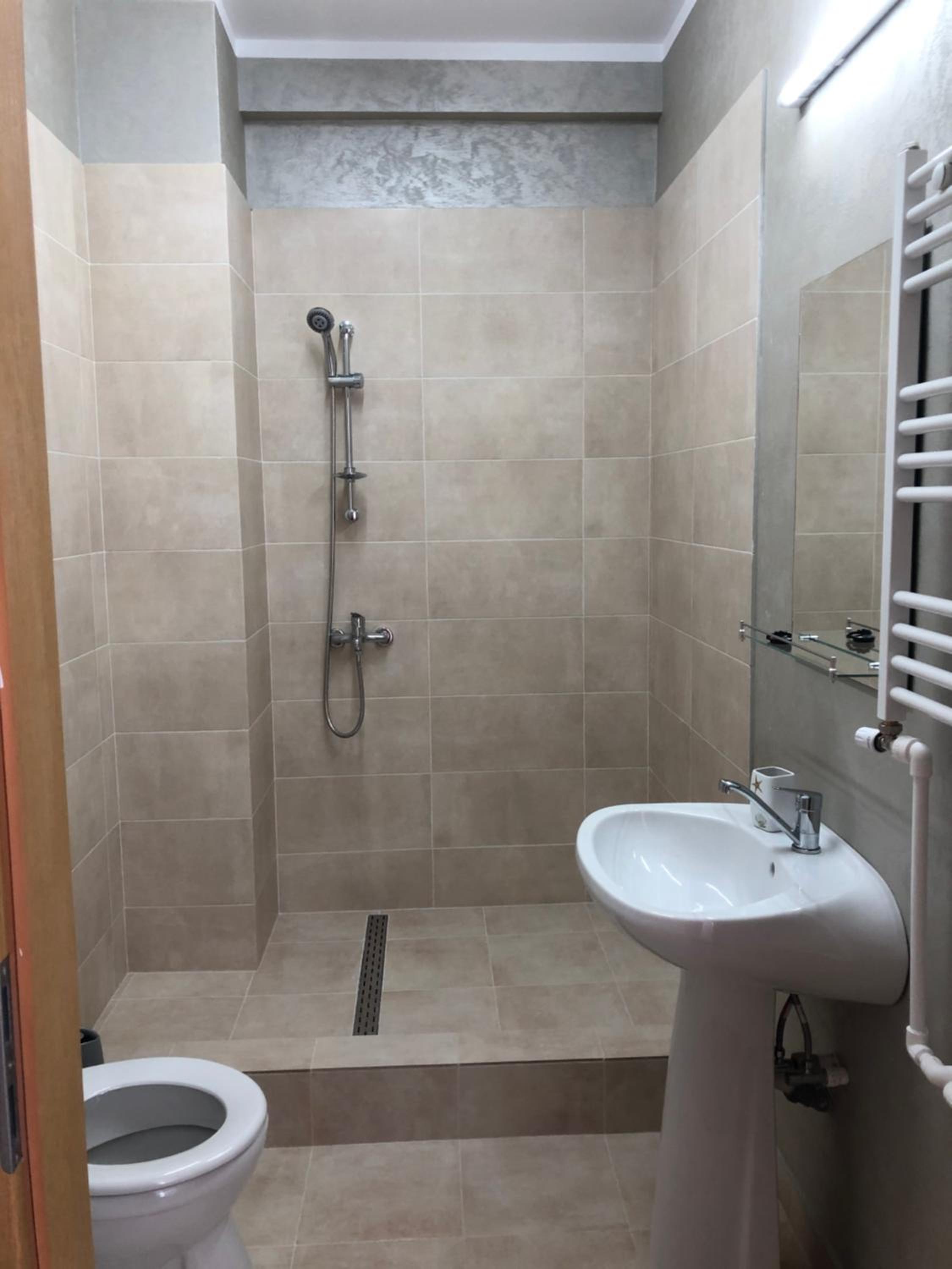 Double Room - Photo 7
