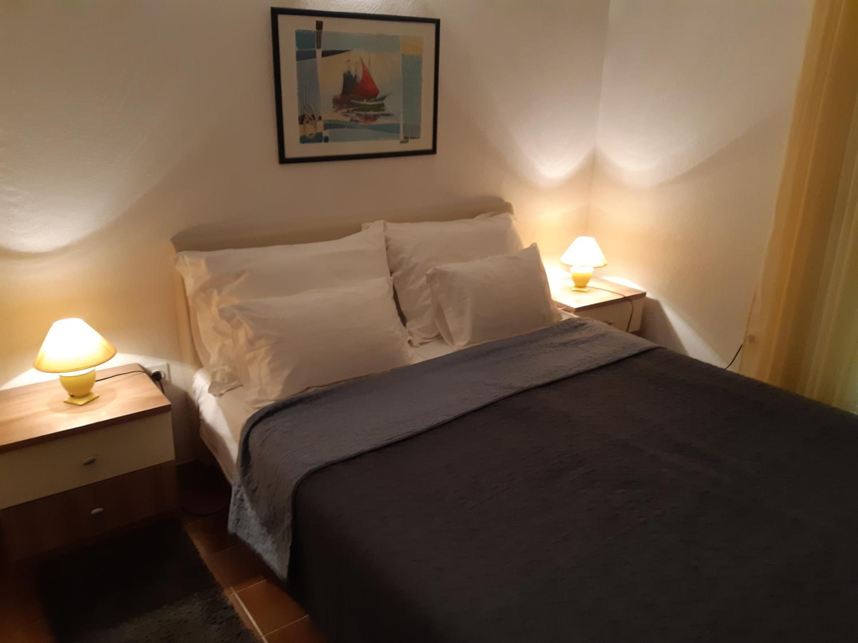 Studio Apartment photo 1