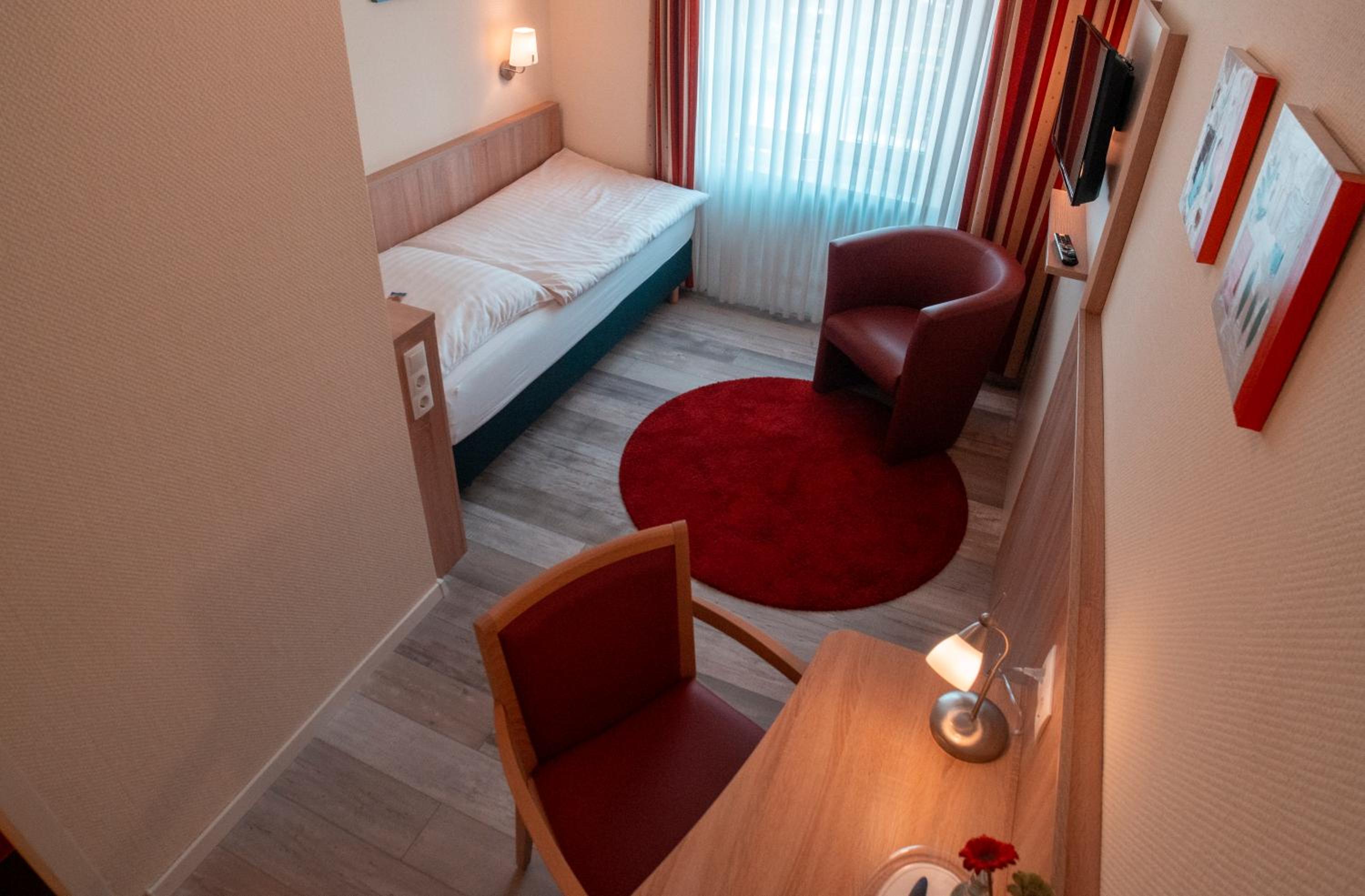 Standard Single Room photo 3