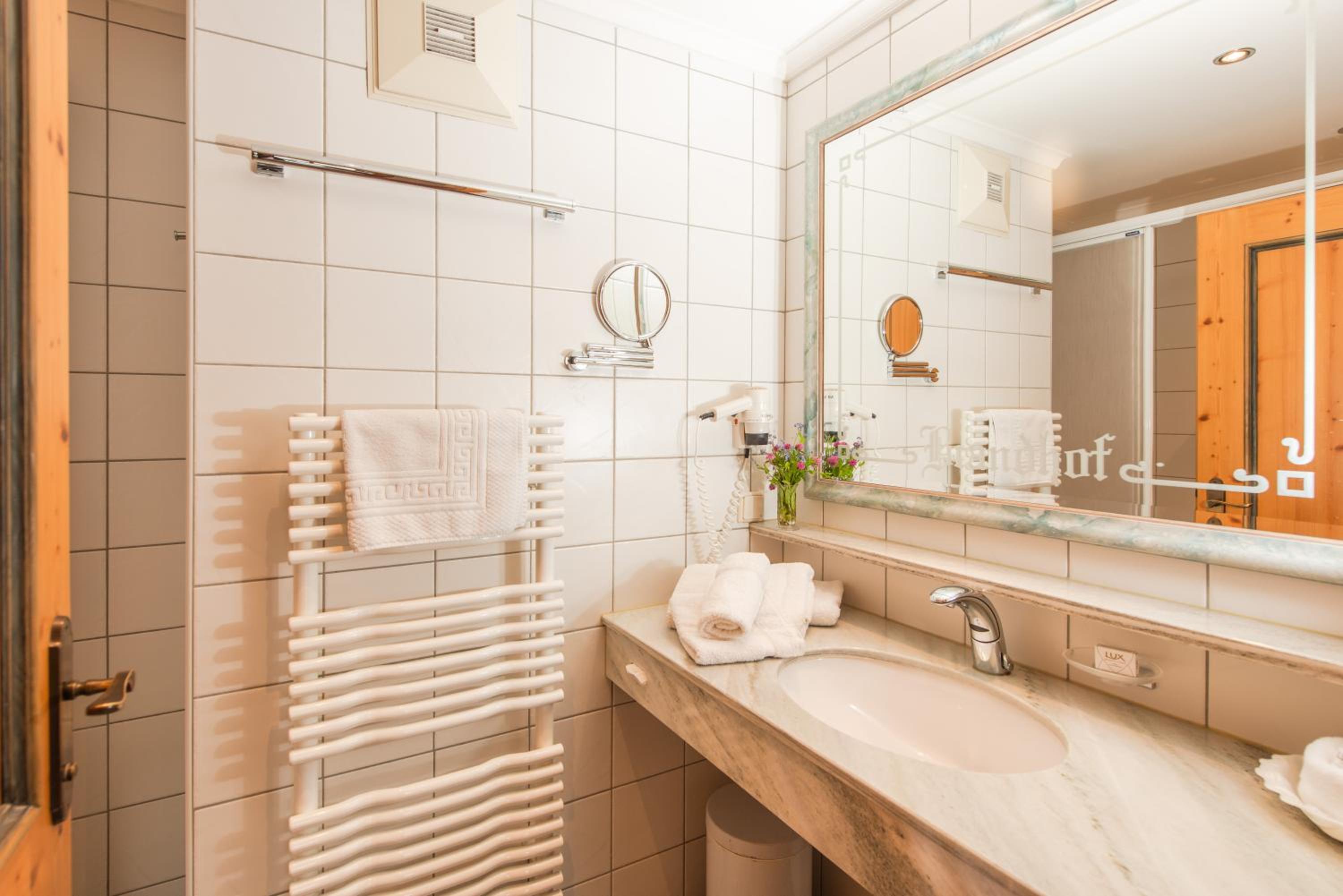 One-Bedroom Apartment [A5] - Photo 28