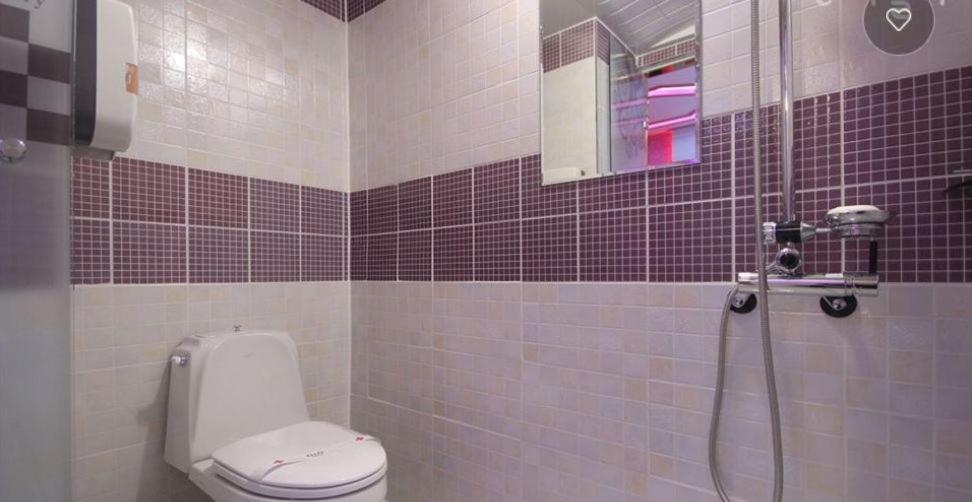 Standard Double Room - Photo 6