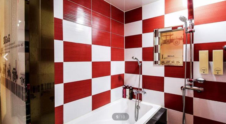 Twin Room - Photo 17