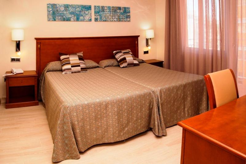 Habitación #18933244