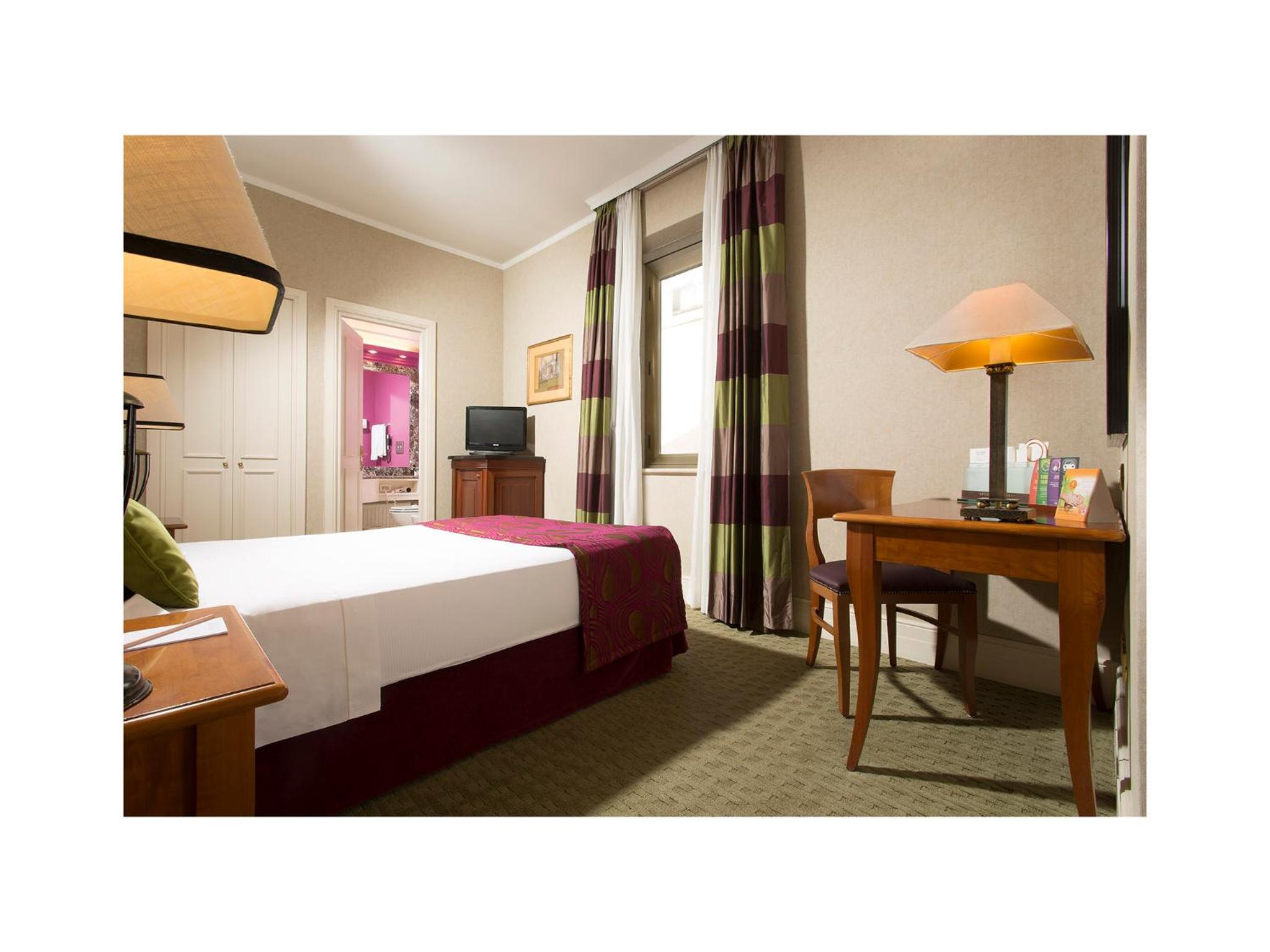 Single Room