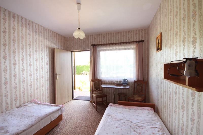 Triple Room with Private Bathroom photo 2