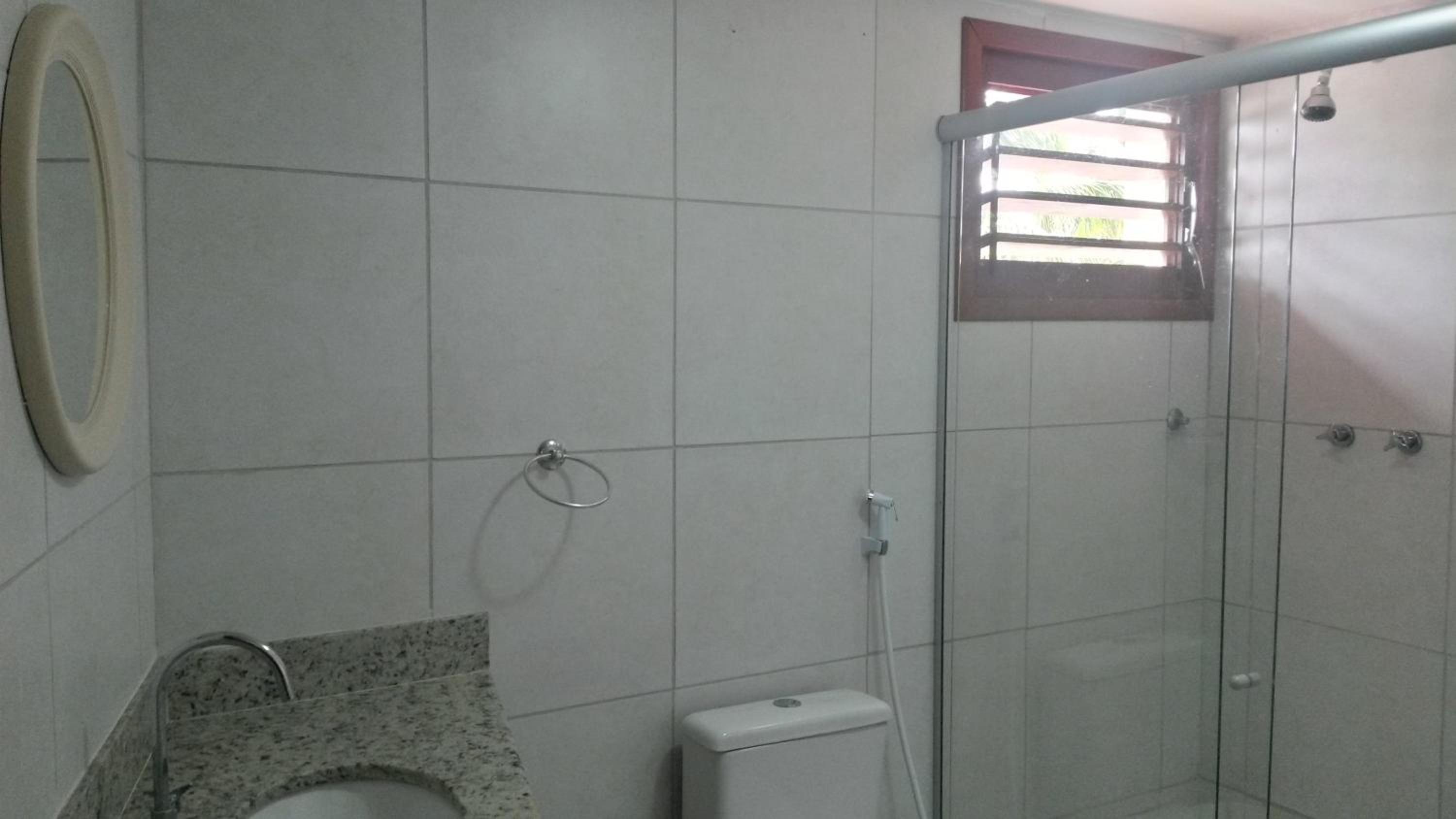 One-Bedroom Apartment - Photo 8