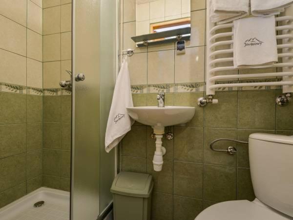 Quadruple Room - Photo 2