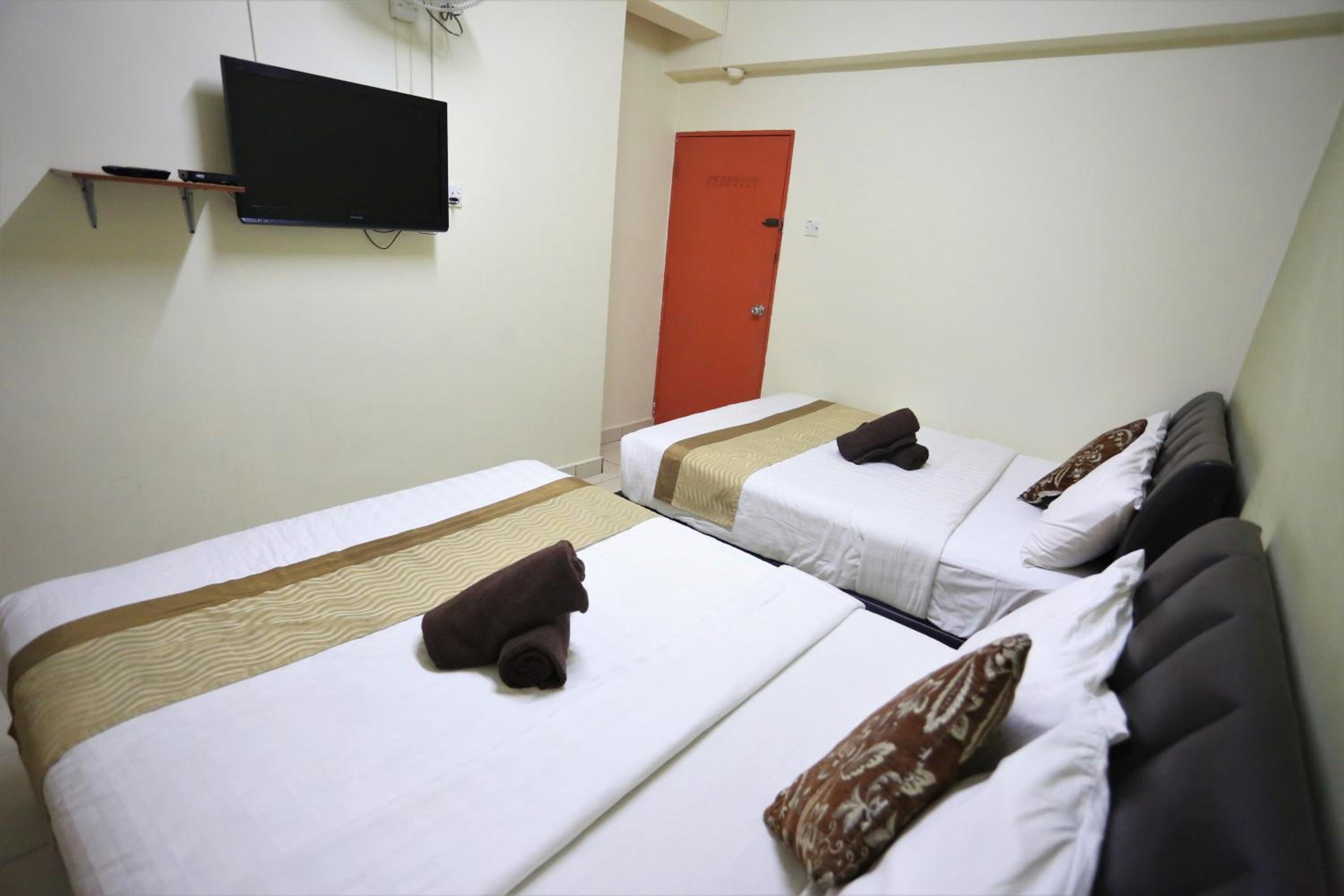 Quadruple Room with Bathroom