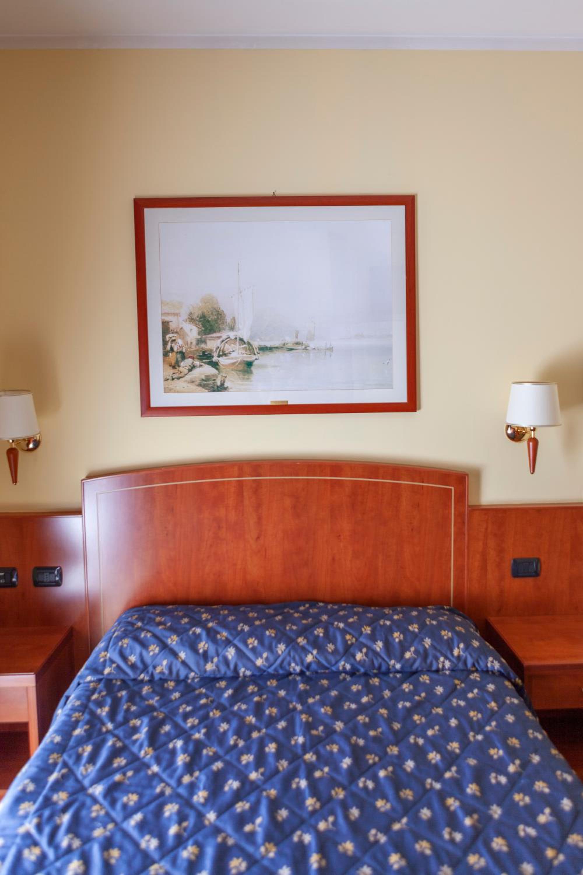 Basic Double Room - Photo 1