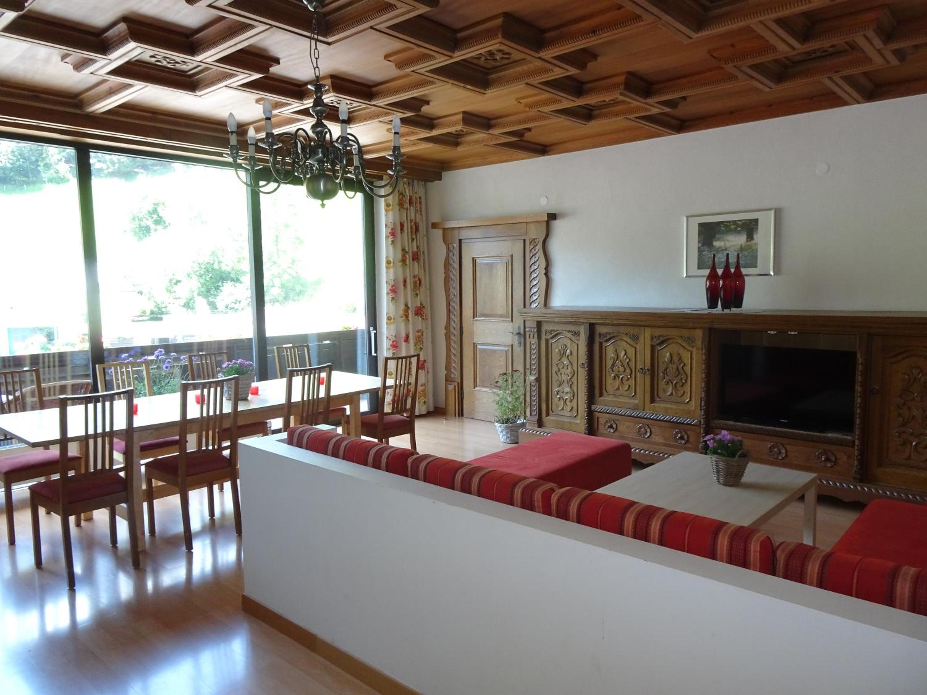 Three-Bedroom Apartment (7 Adults)