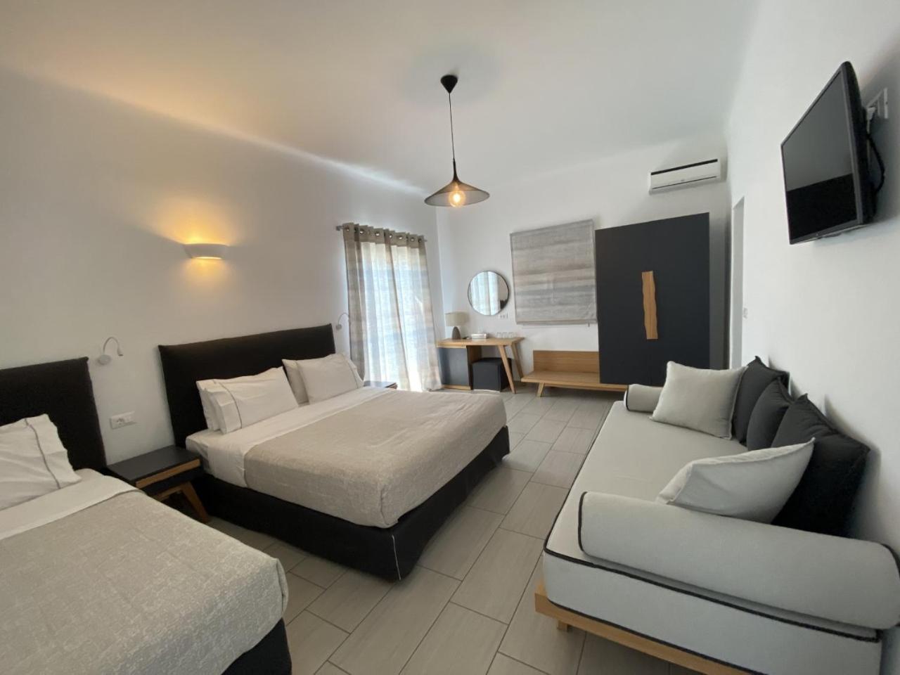 Standard Triple Room photo 2
