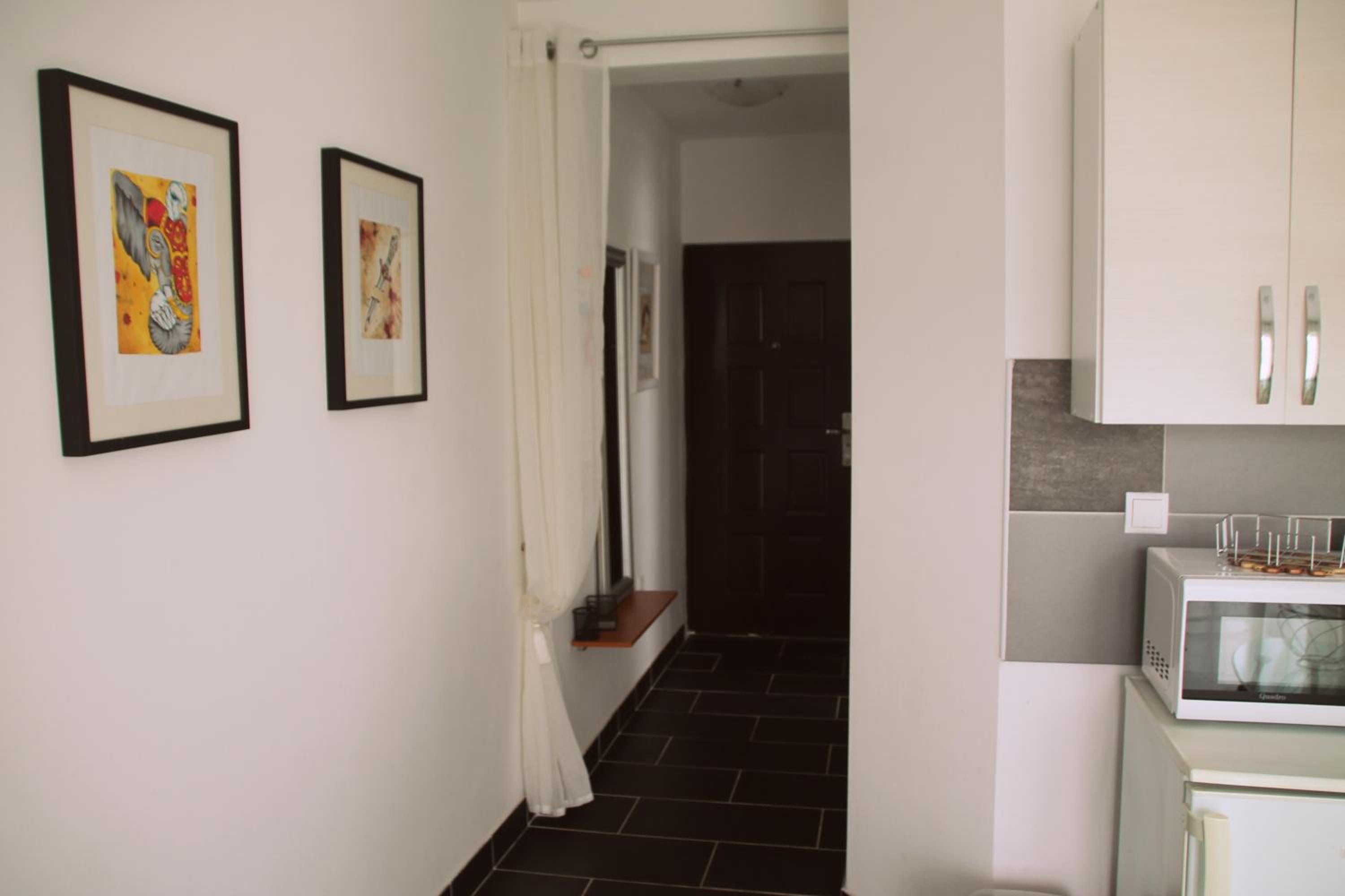 Studio Apartment with Sea View - Photo 6