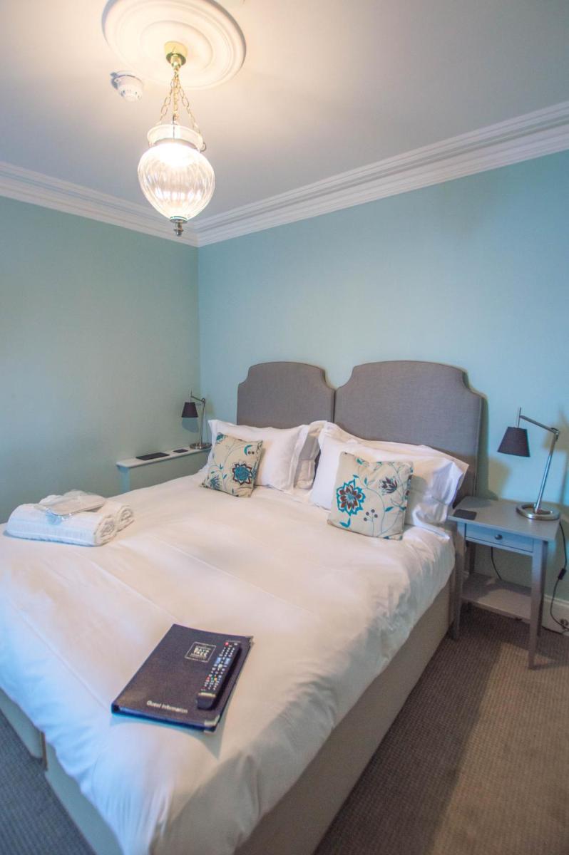 Deluxe Double or Twin Room photo 3