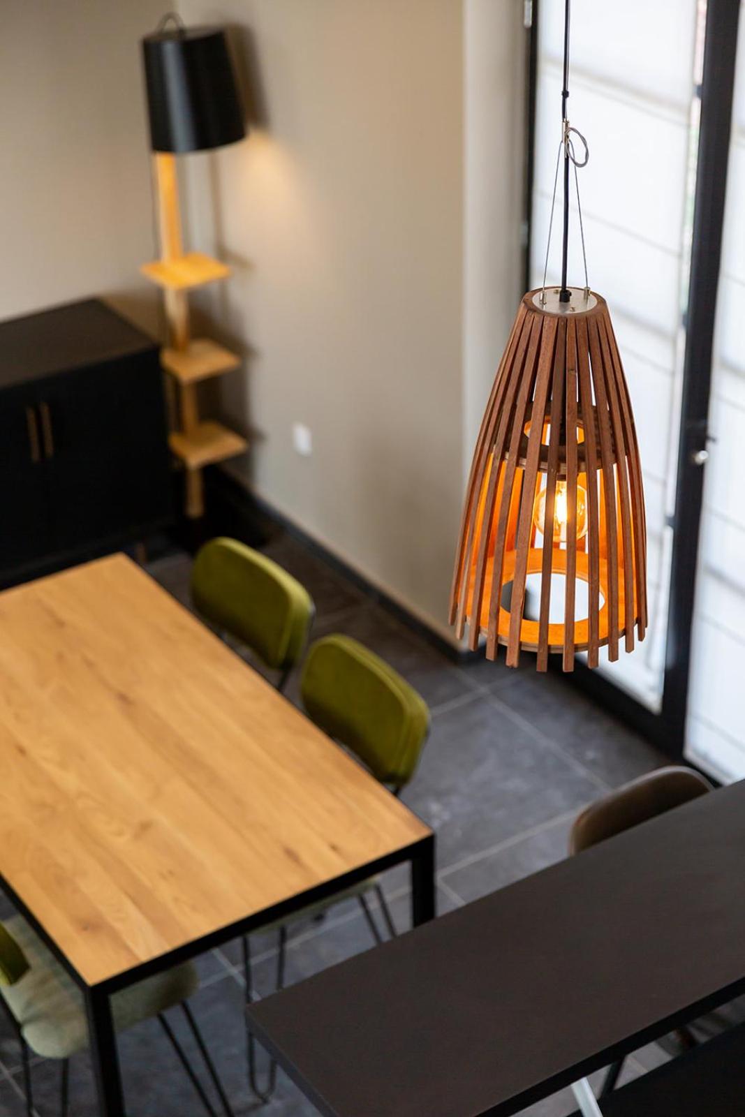 Apartment with Terrace - Photo 18