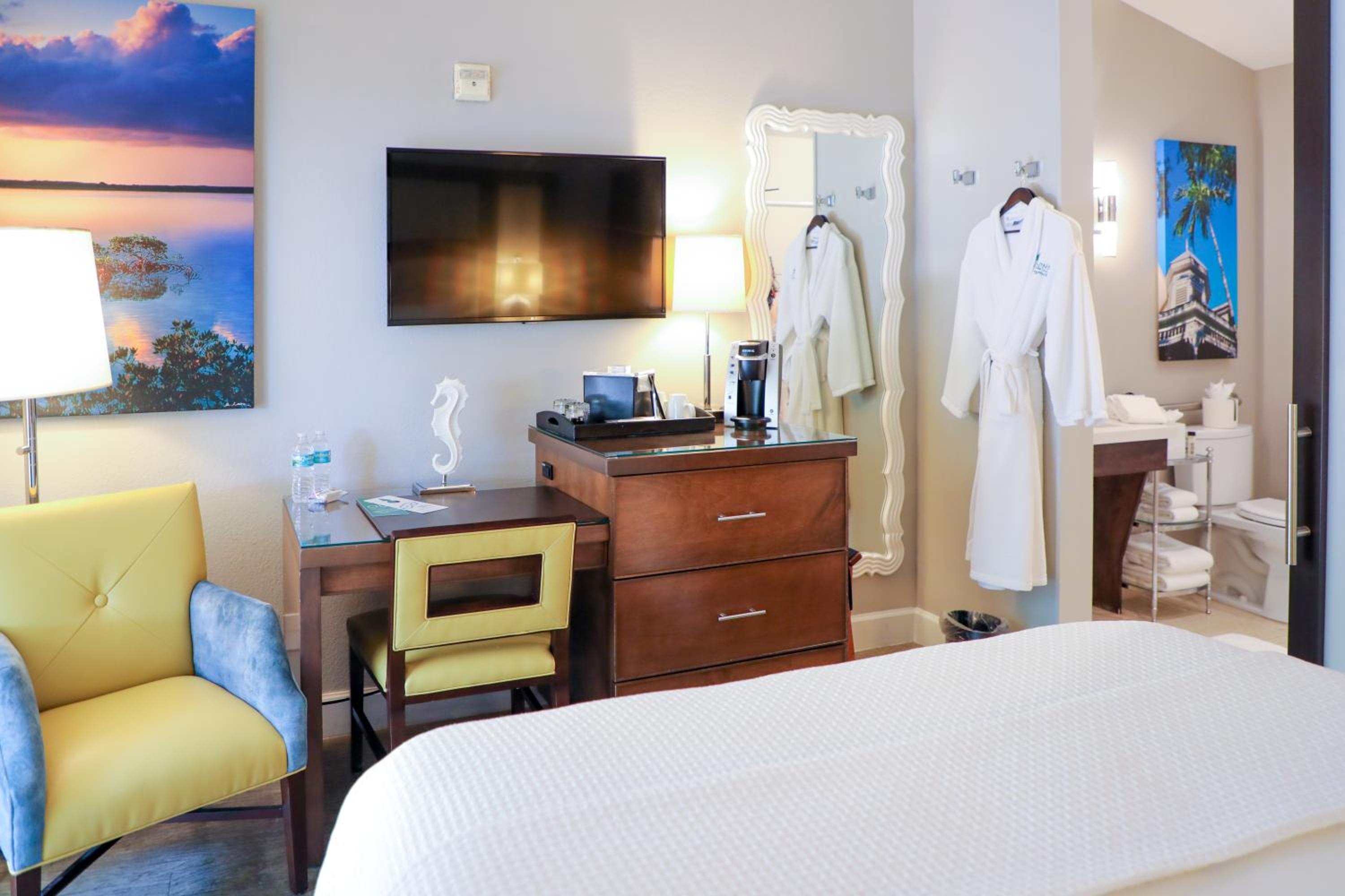 Deluxe Queen Room - Disability Access - Photo 8