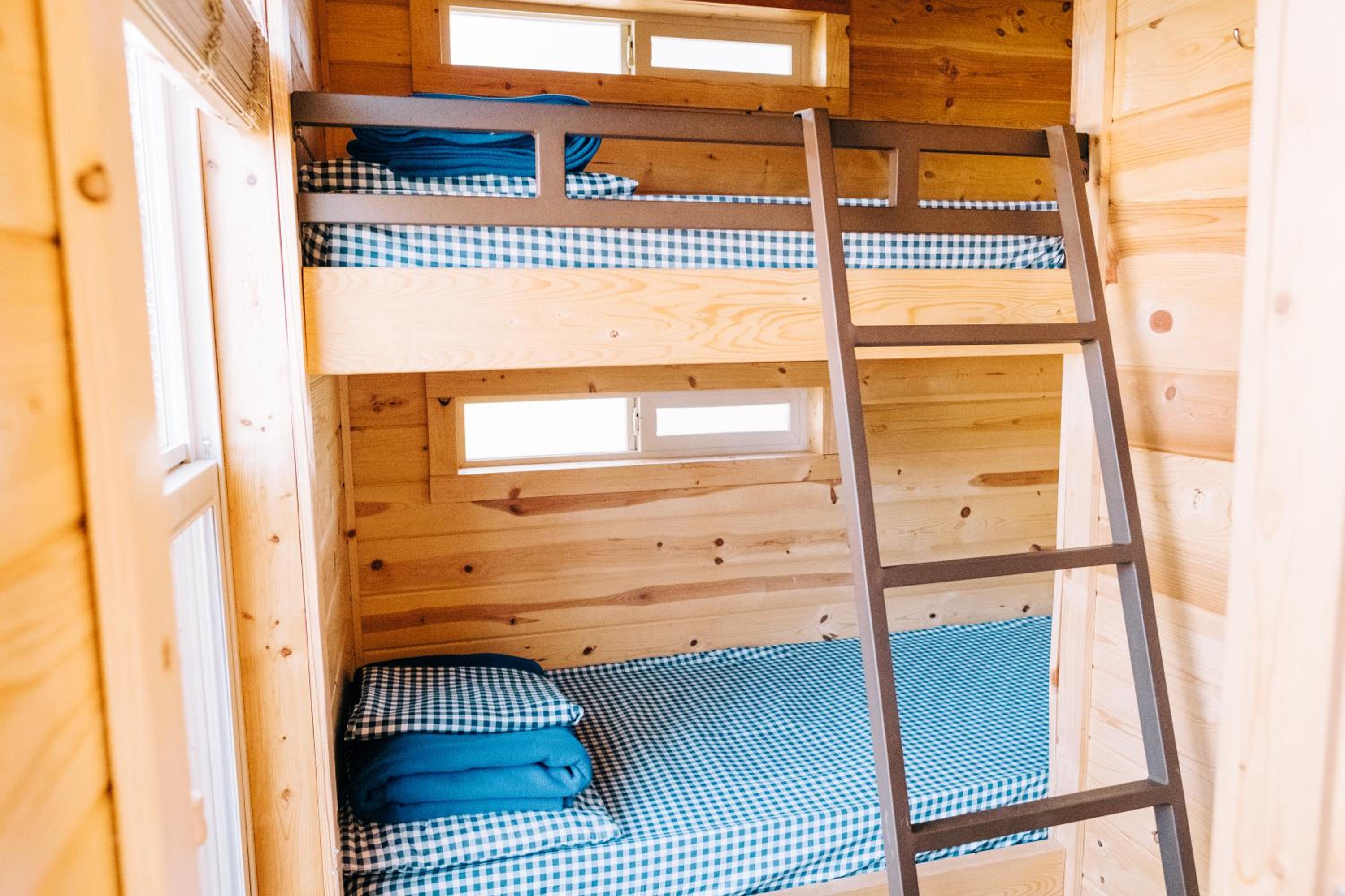 Tiny House Cabin