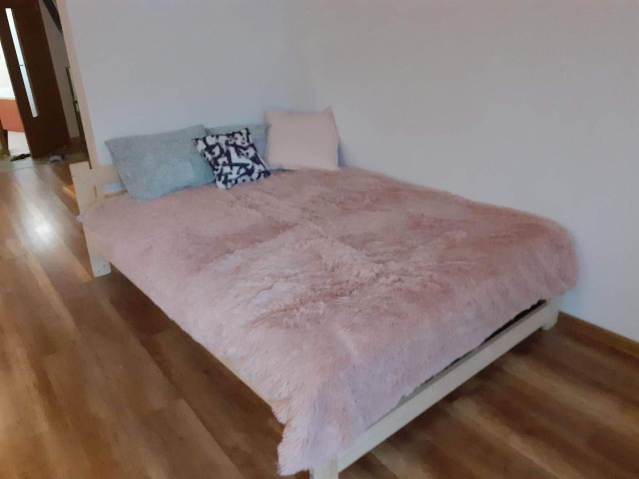 Two-Bedroom Apartment - Photo 3
