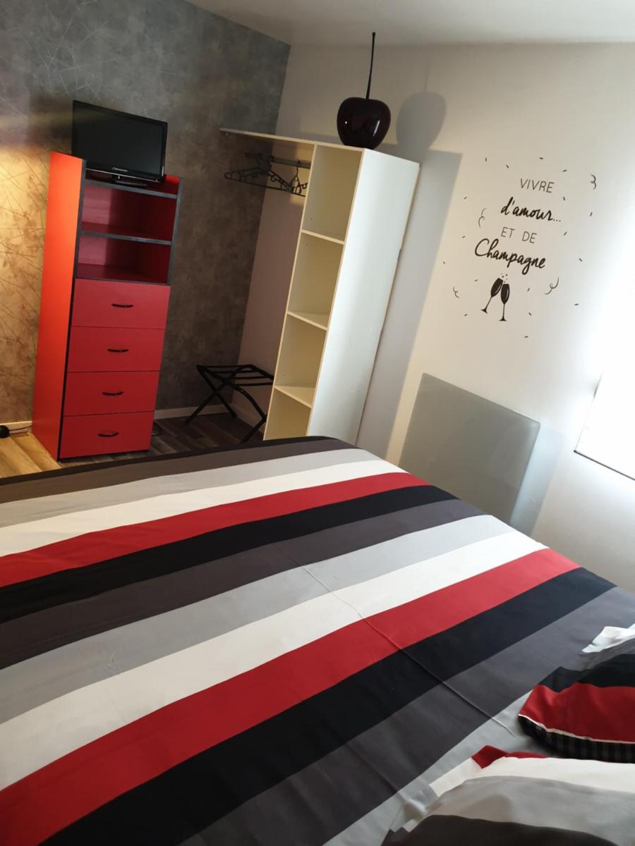 Standard Double Room photo 3