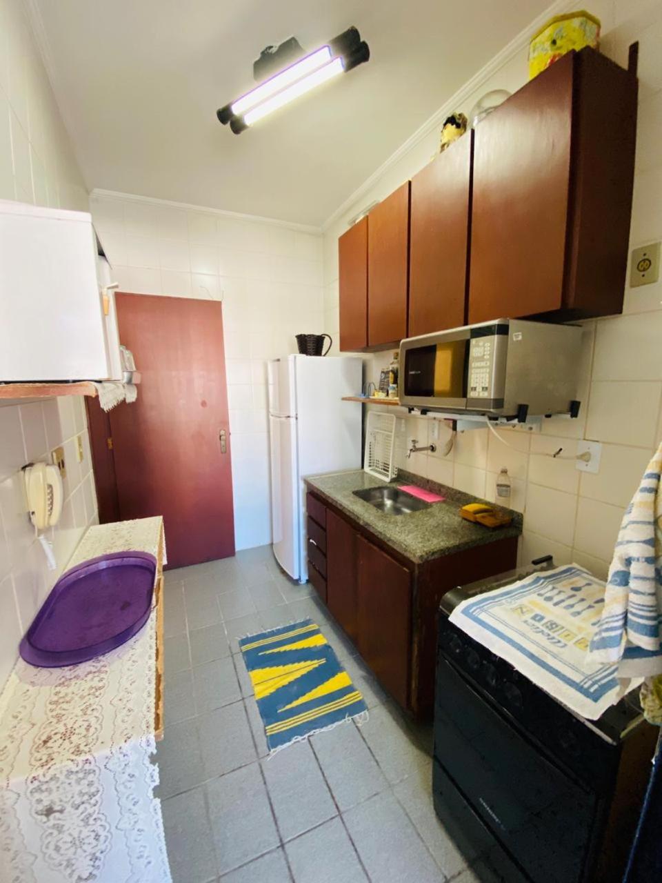 Two-Bedroom Apartment - Photo 2