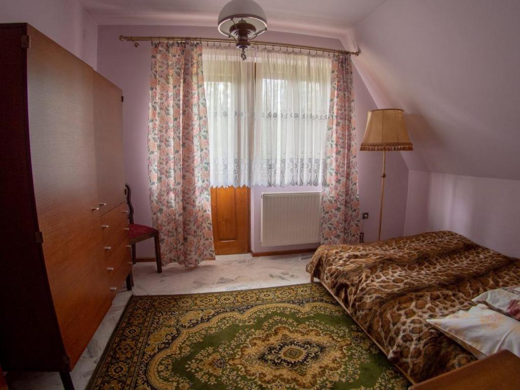 Large Double Room photo 2