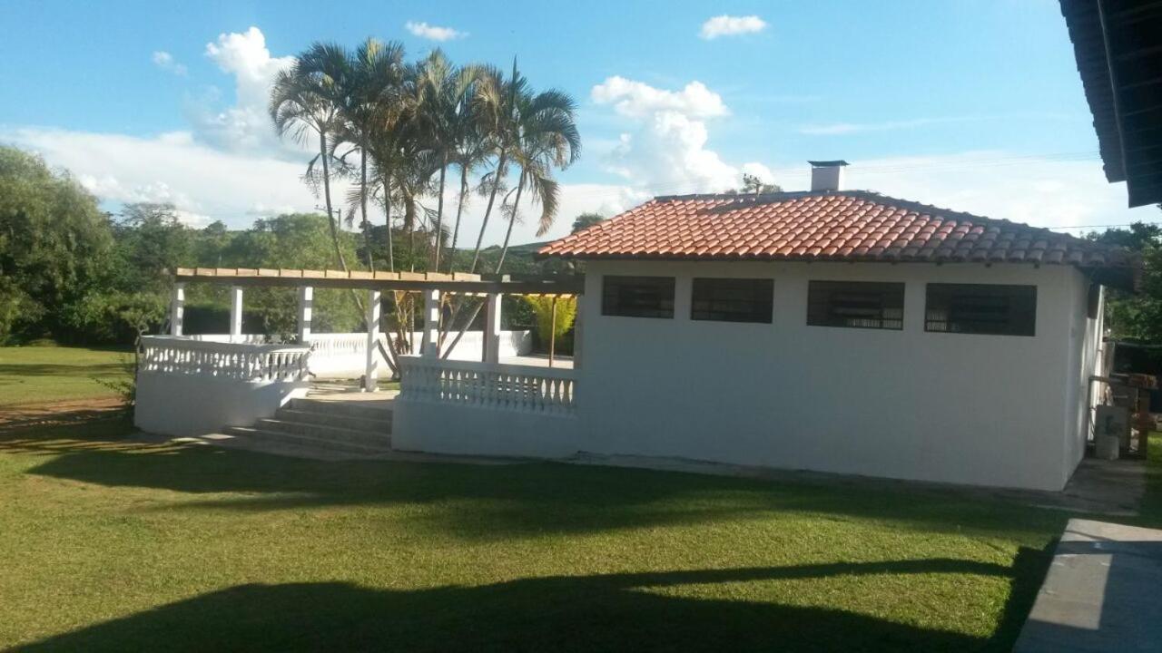 Four-Bedroom House photo 2