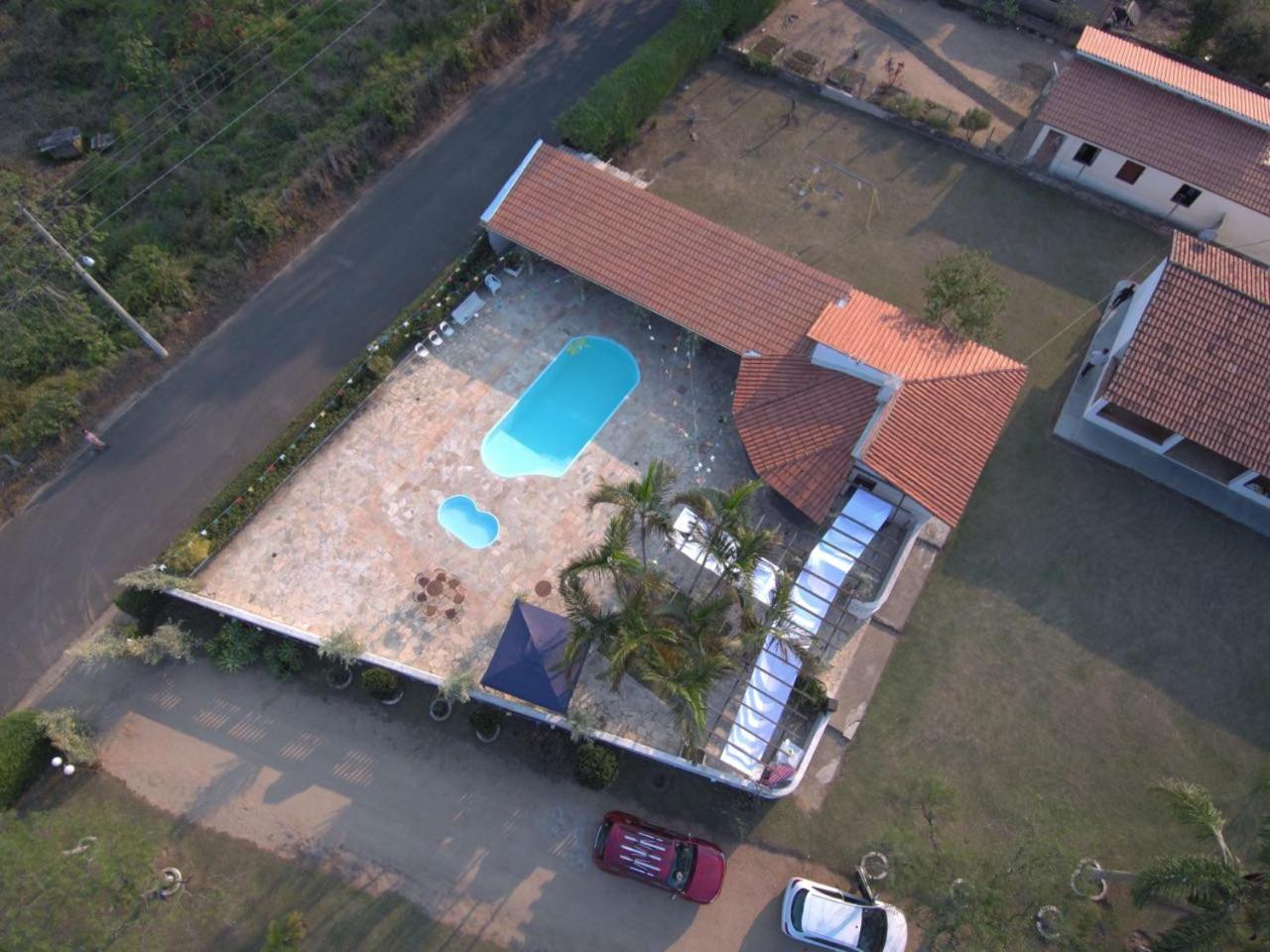 Four-Bedroom House photo 3