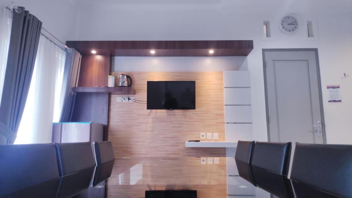 Villa photo 3
