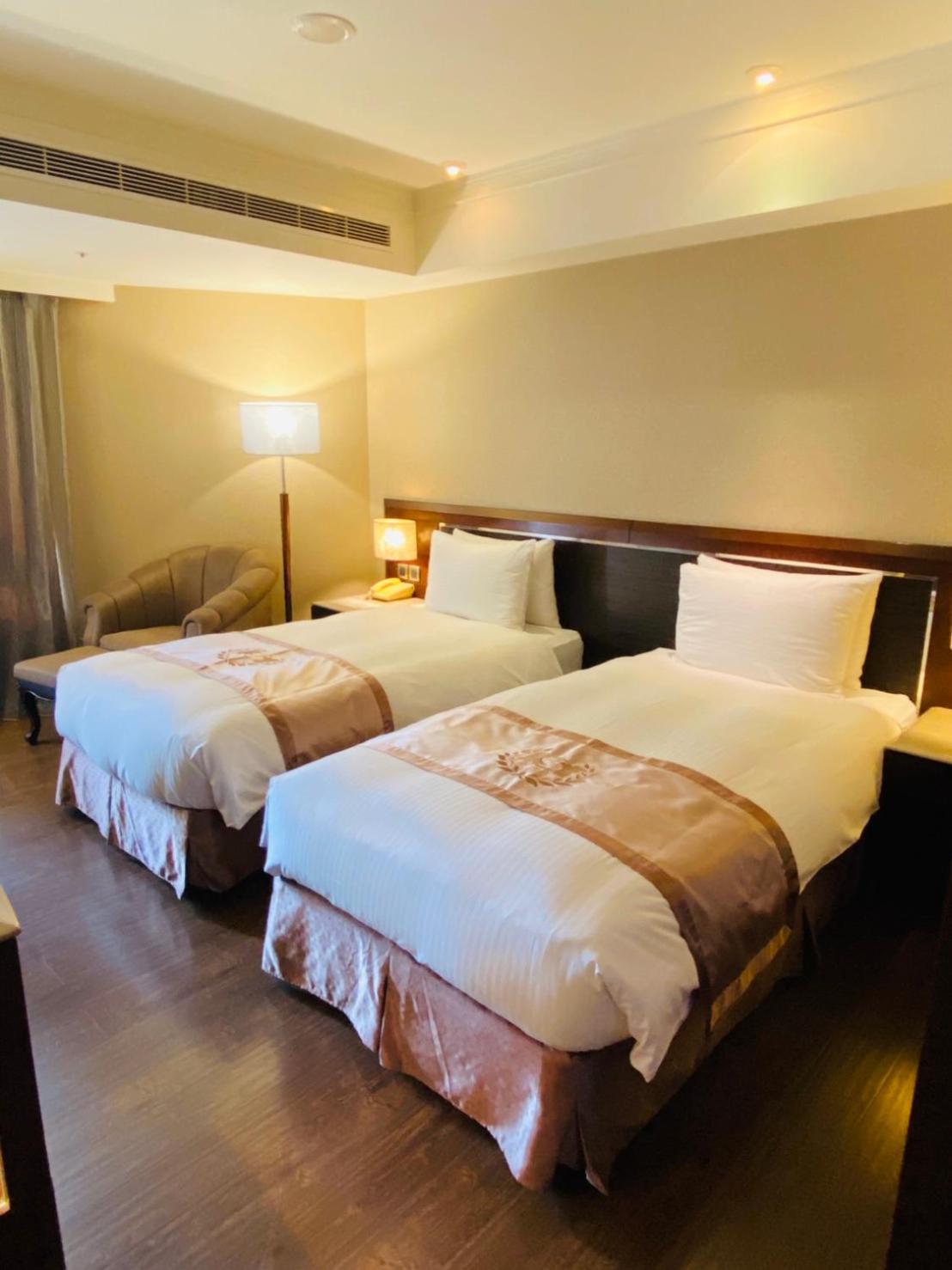 Double Room - Photo 5