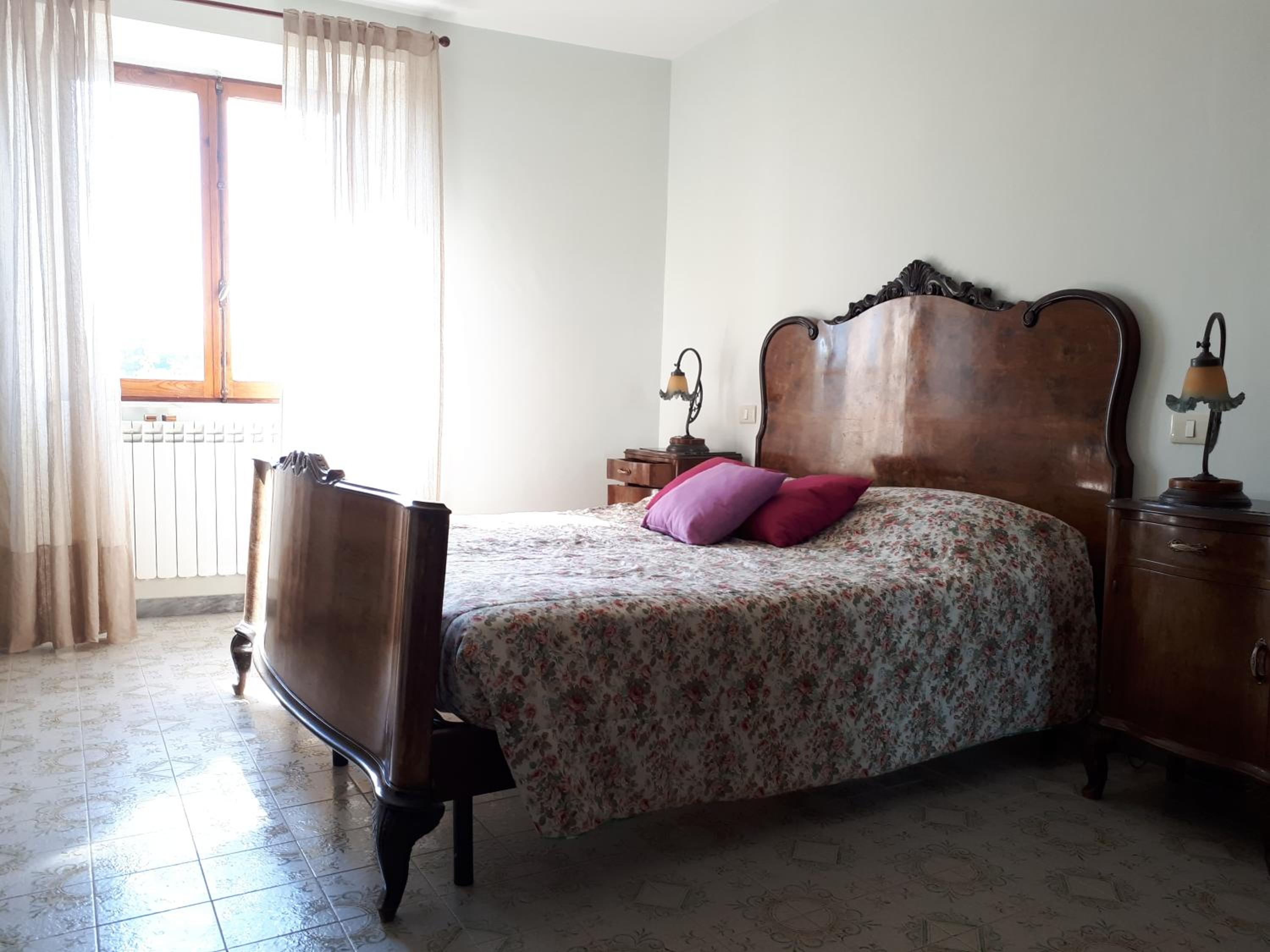 Two-Bedroom Apartment - Photo 3