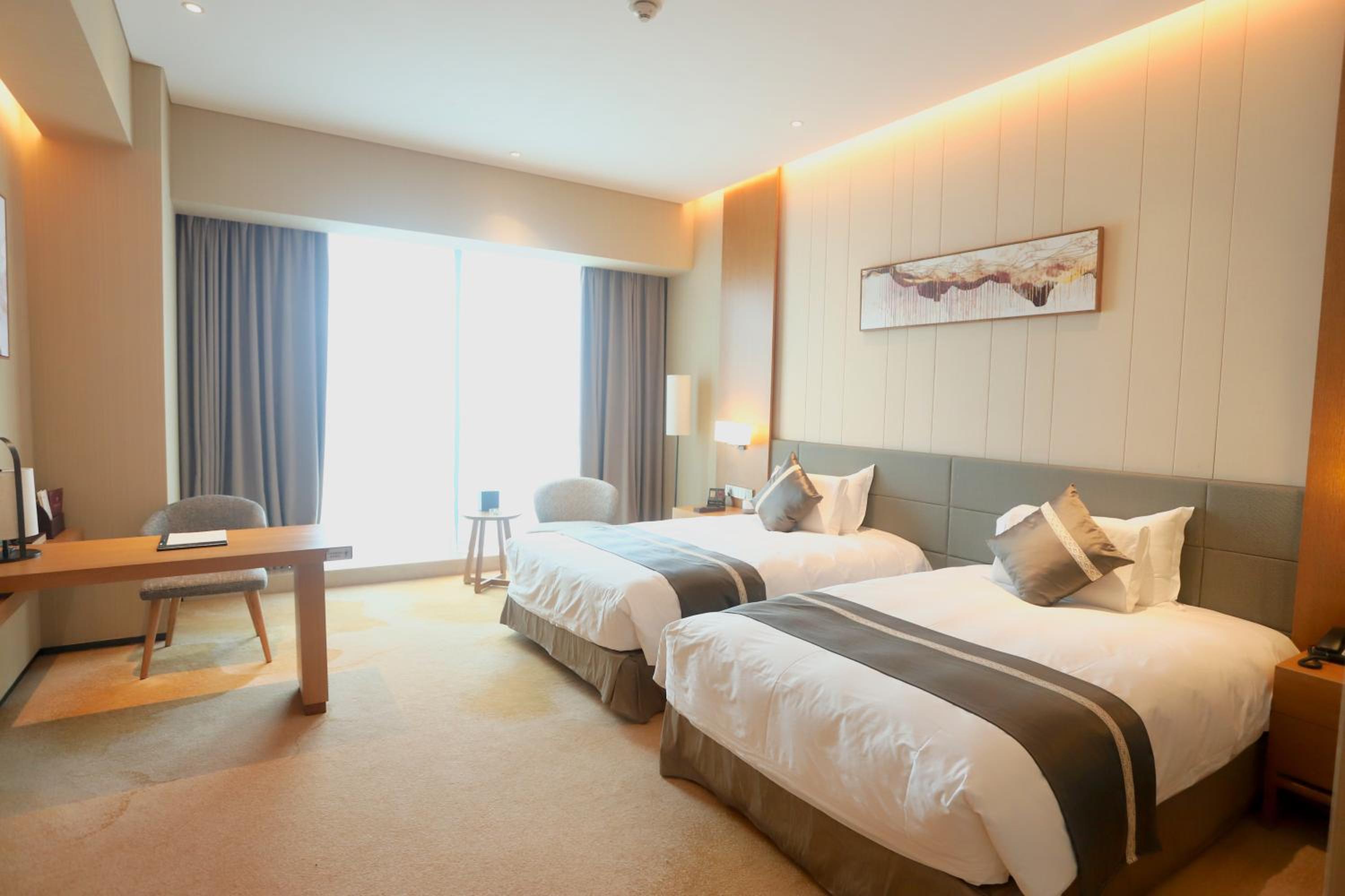 Superior Twin Room photo 2