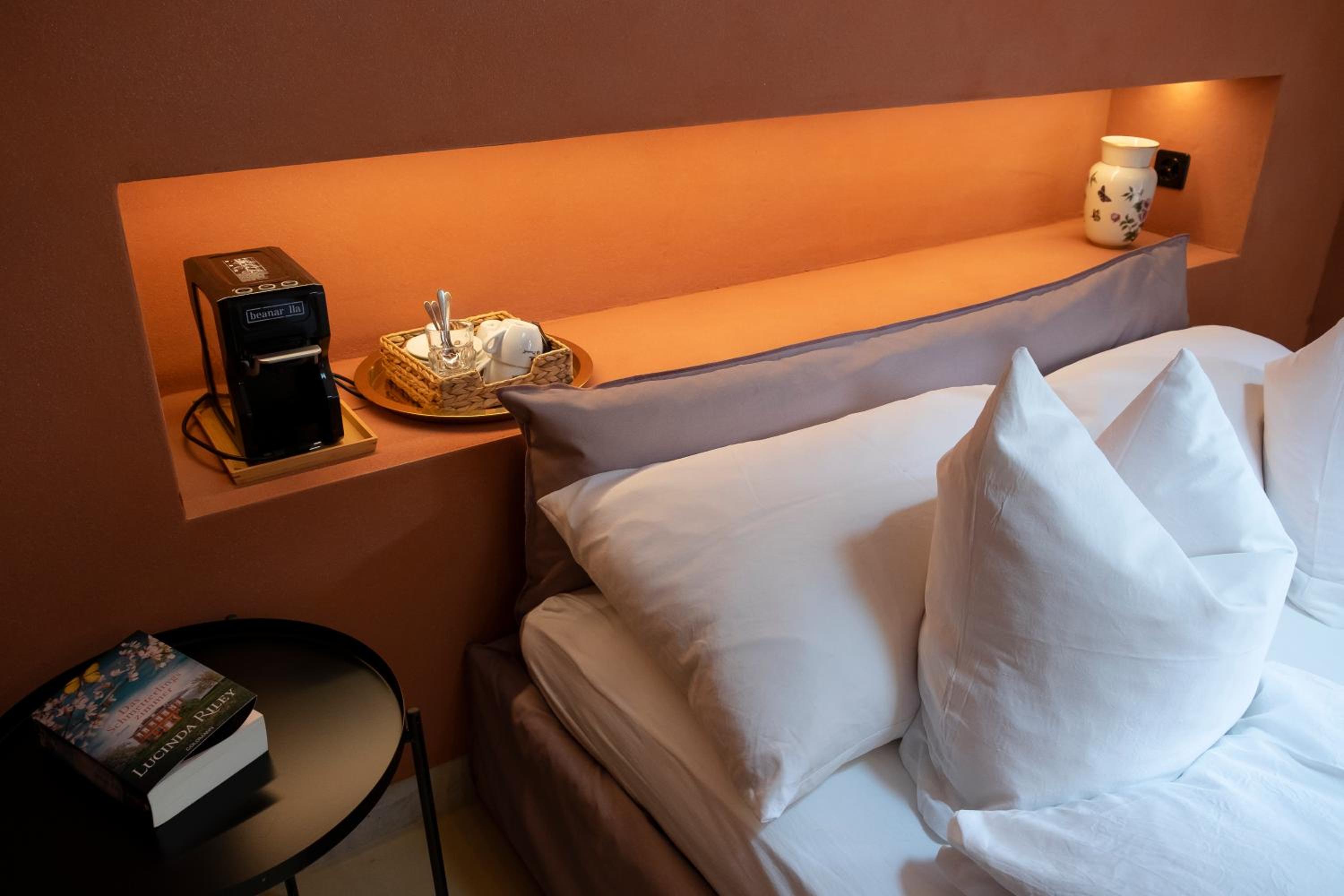 Small Double Room photo 2