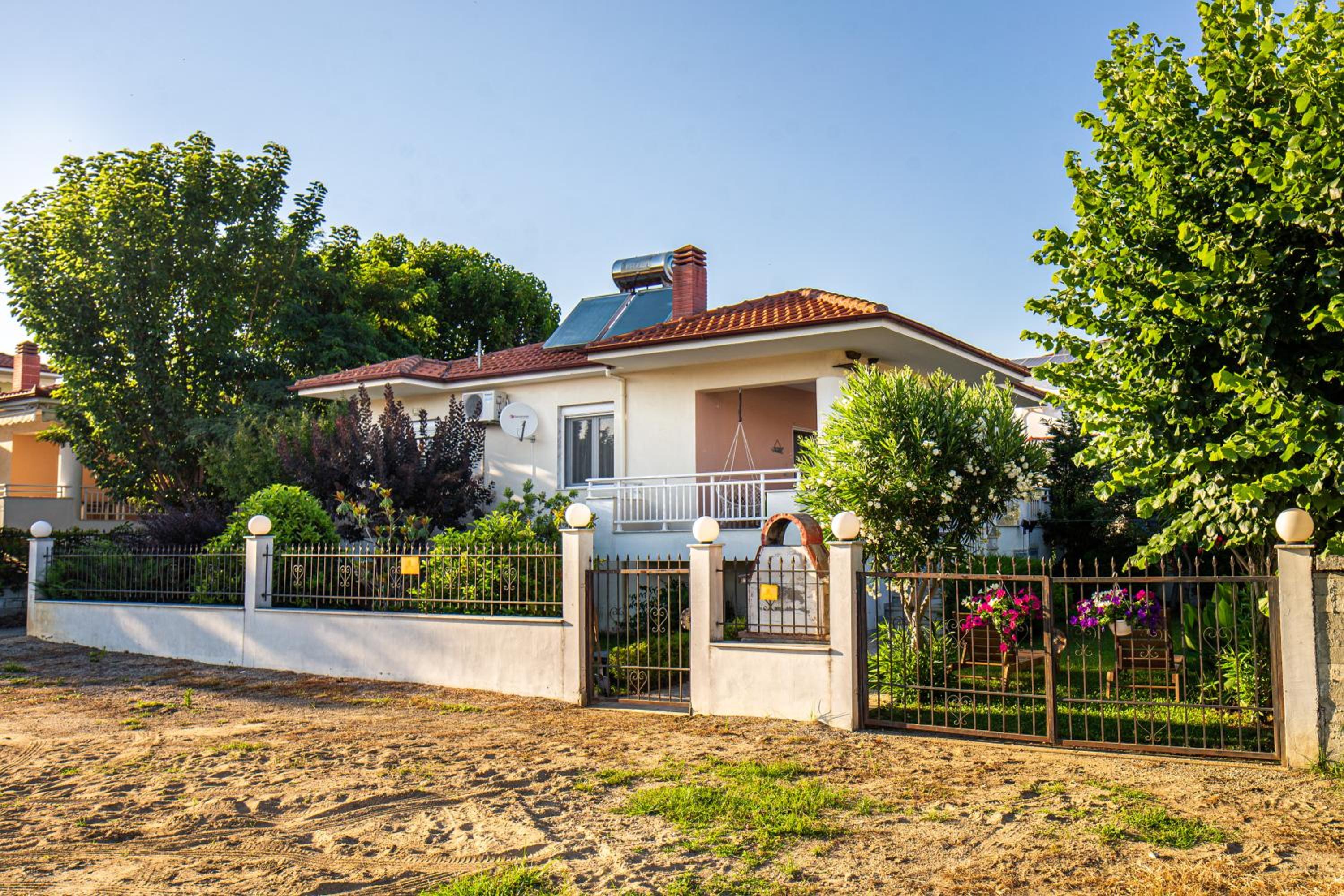 Two-Bedroom Villa photo 1