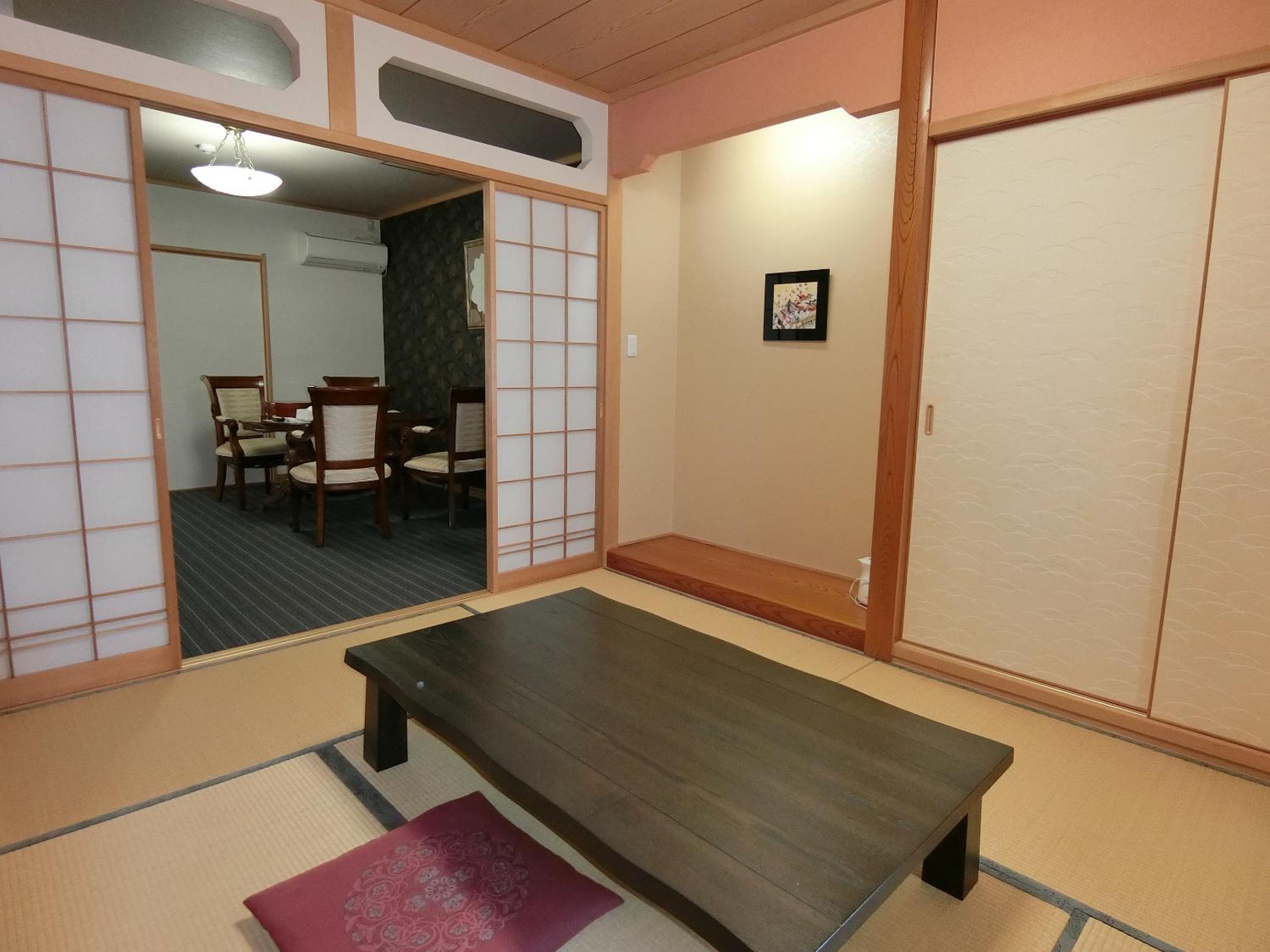Deluxe Room with Tatami Area and Private Bathroom - 201 photo 1