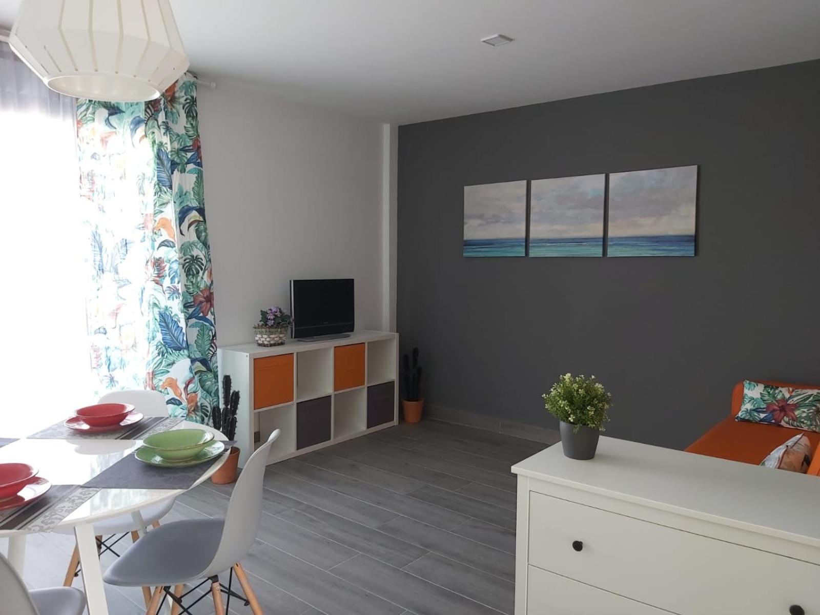 One-Bedroom Apartment - Photo 23