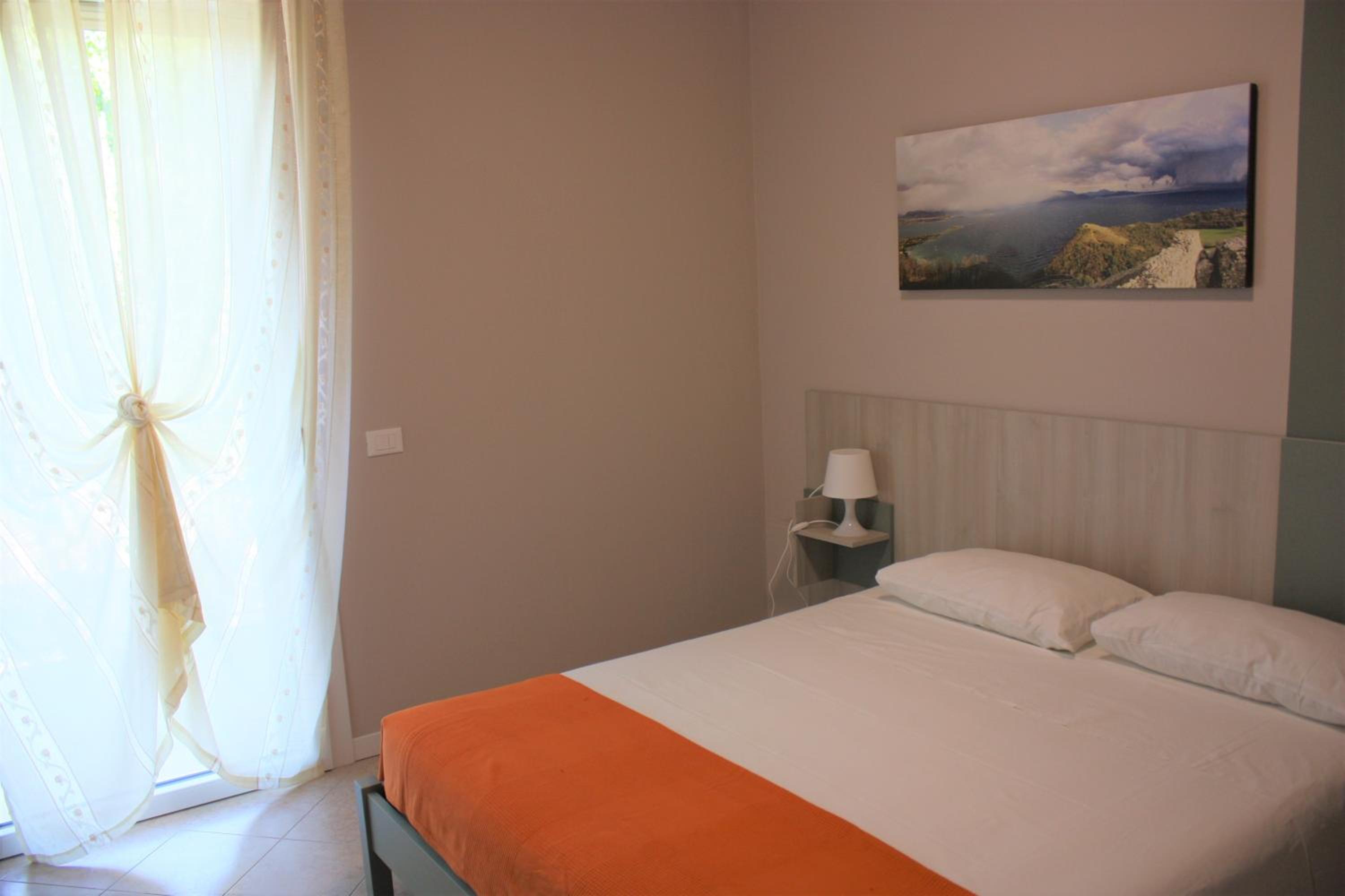 One-Bedroom Apartment with Garden View photo 1