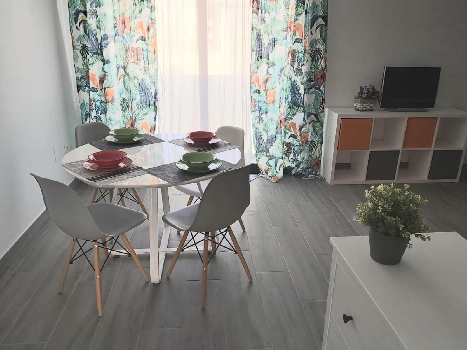 One-Bedroom Apartment - Photo 27