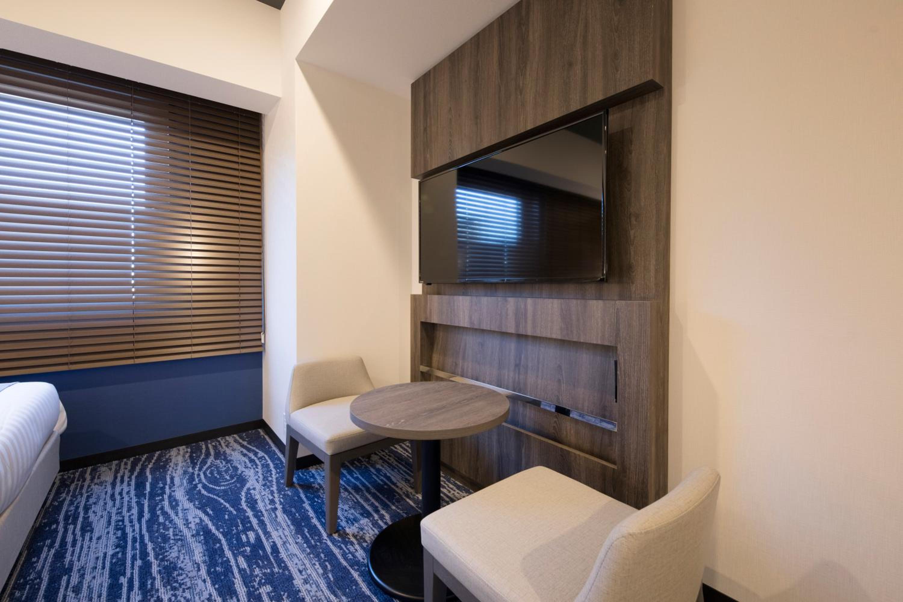 Standard Twin Room - Photo 13