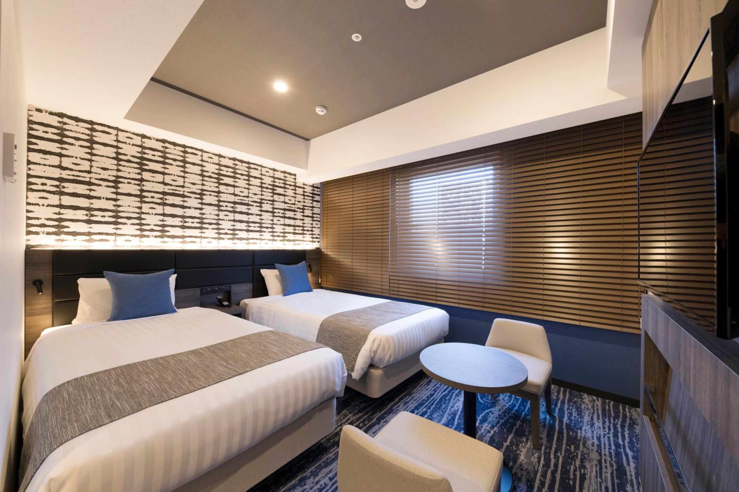Standard Twin Room - Photo 1