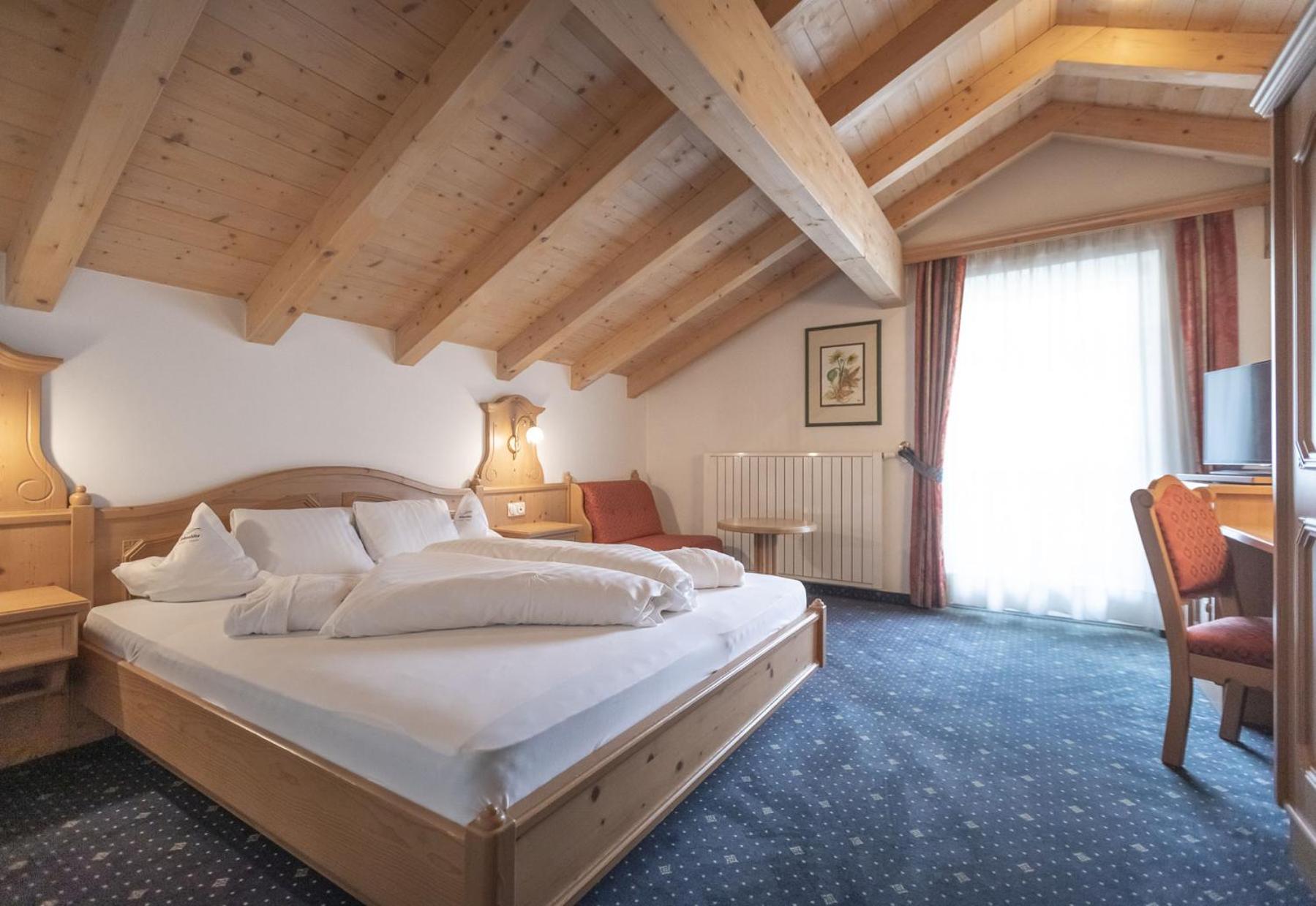 Comfort Triple Room with Shower - Photo 4