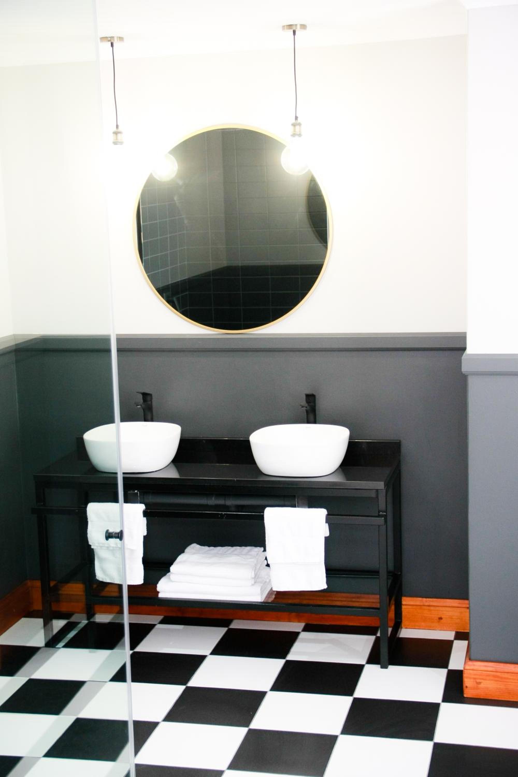 Superior King Room - Photo 4