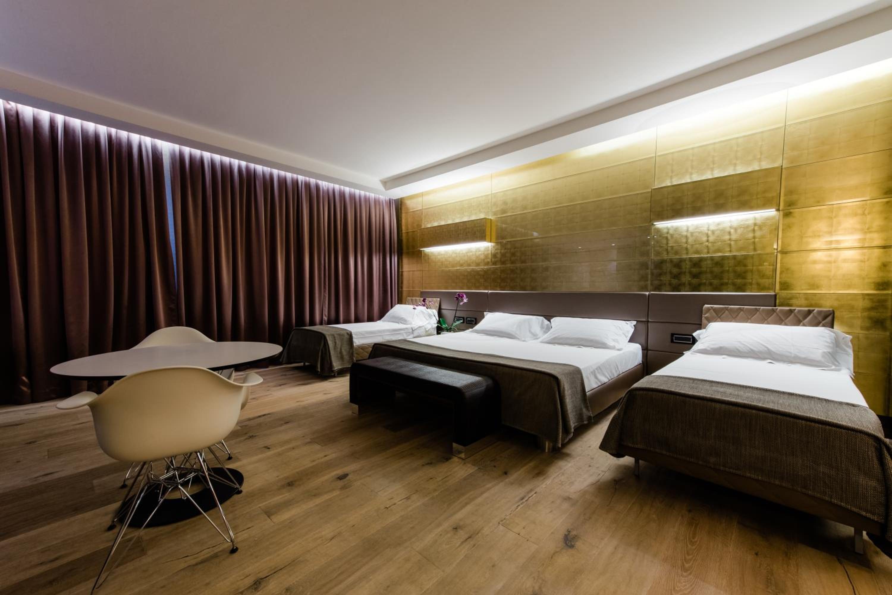 Family Suite photo 3
