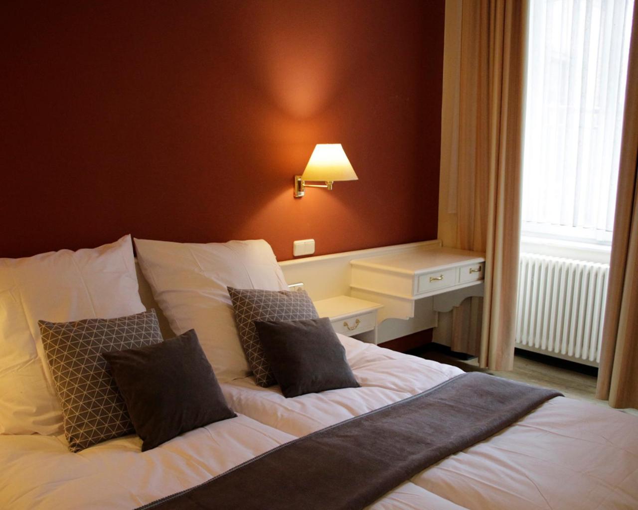 Double Room with Private Bathroom - Photo 5