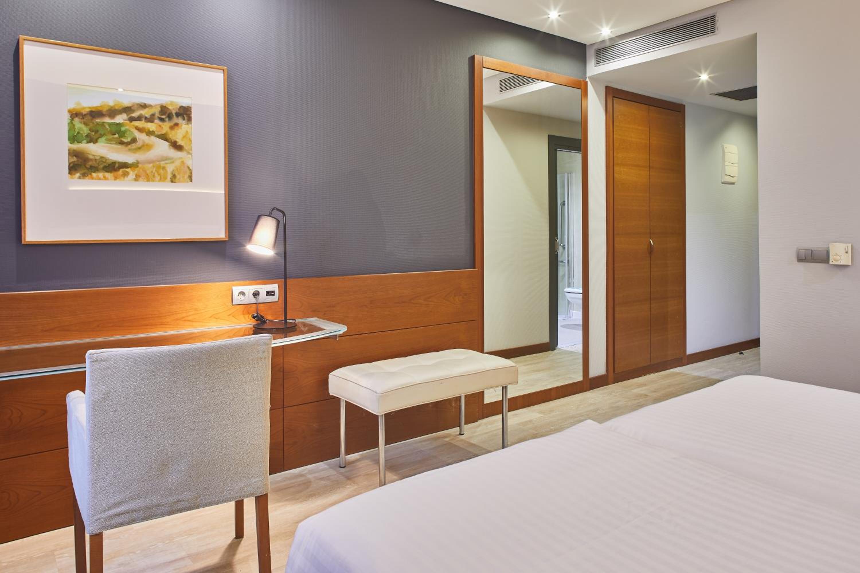 Habitación Doble o Twin Superior con Vista a la Ciudad