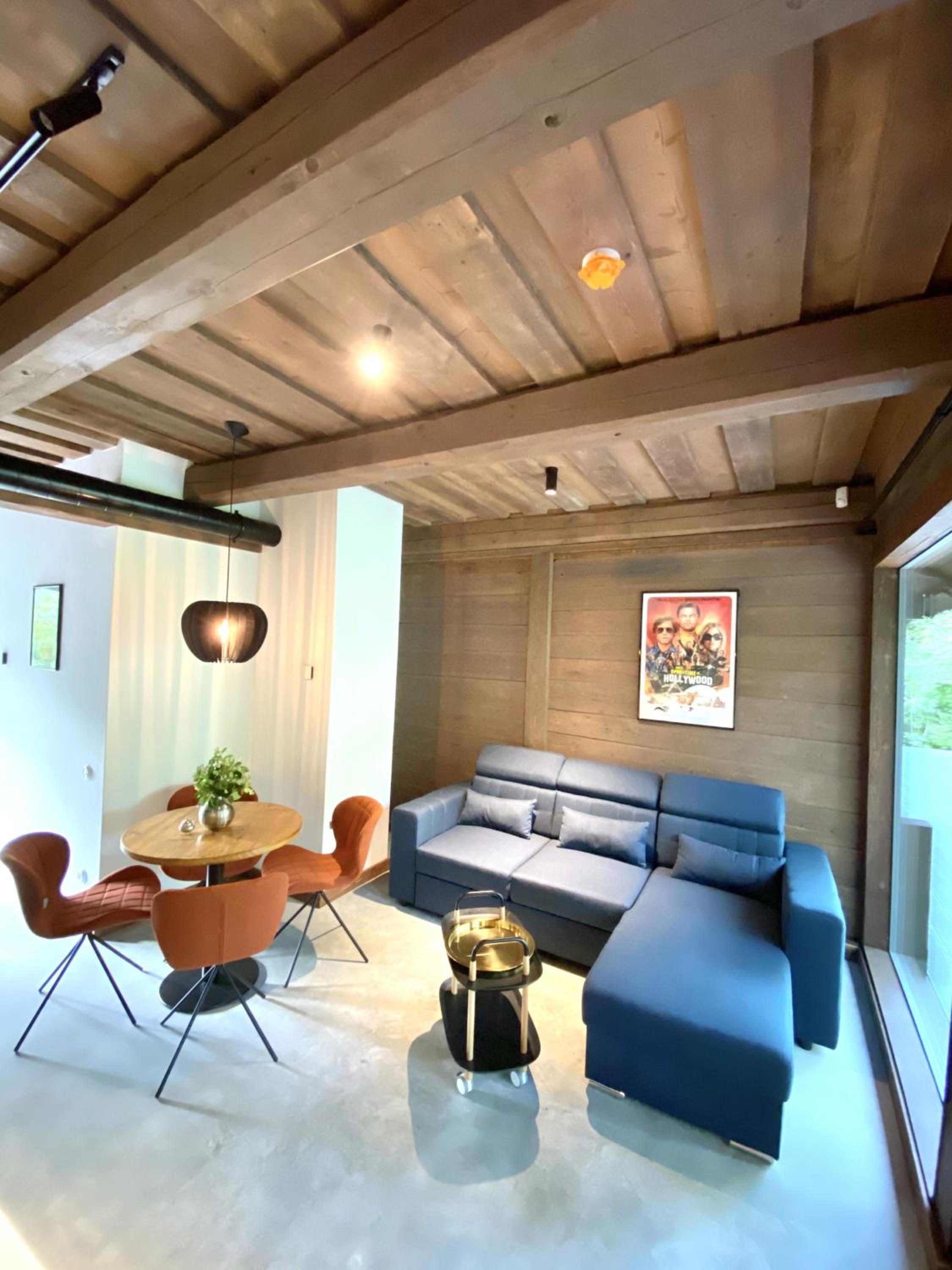 Apartment with Terrace