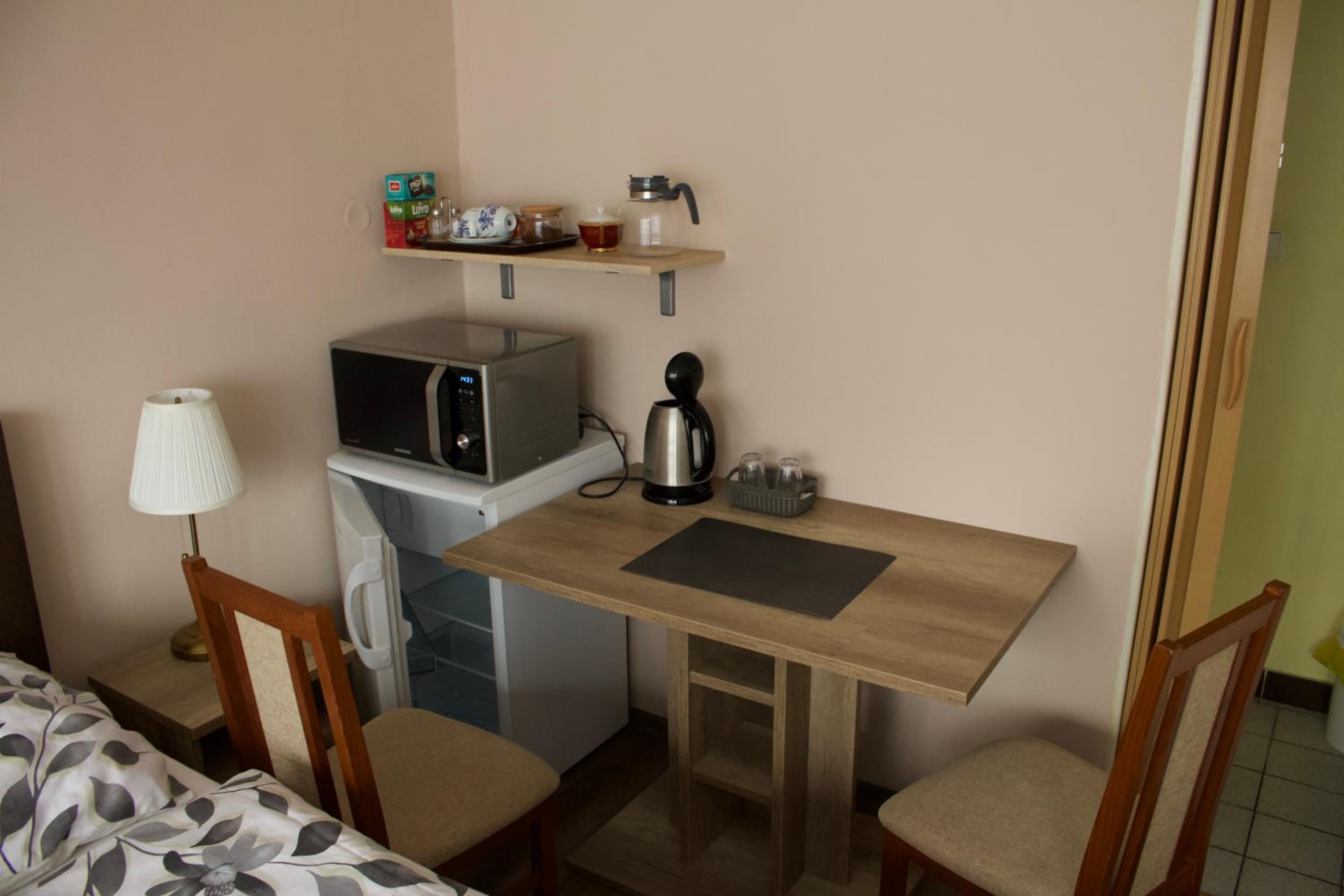 Double or Twin Room with Shower photo 3