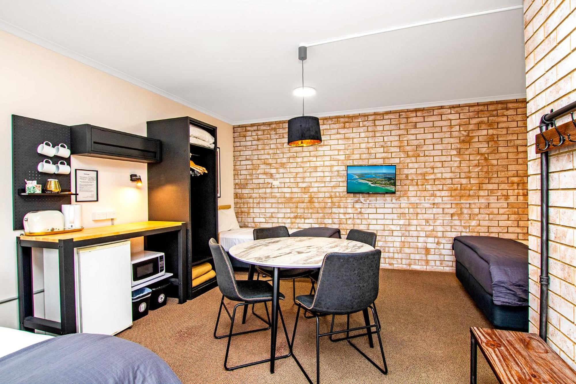 Quadruple Room photo 3