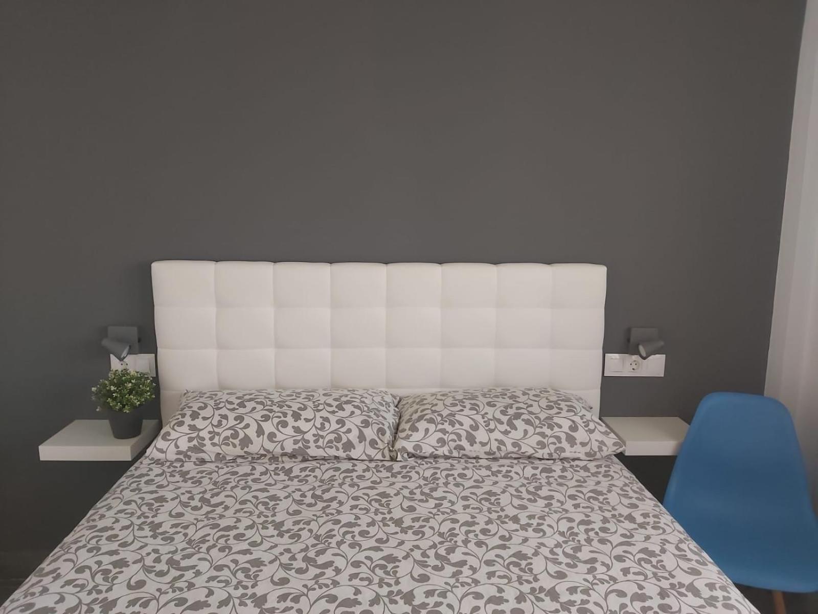 One-Bedroom Apartment - Photo 19