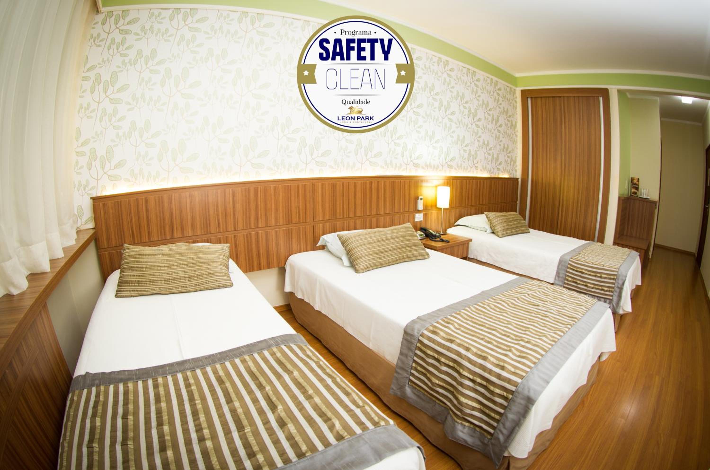 Deluxe Triple Room photo 2