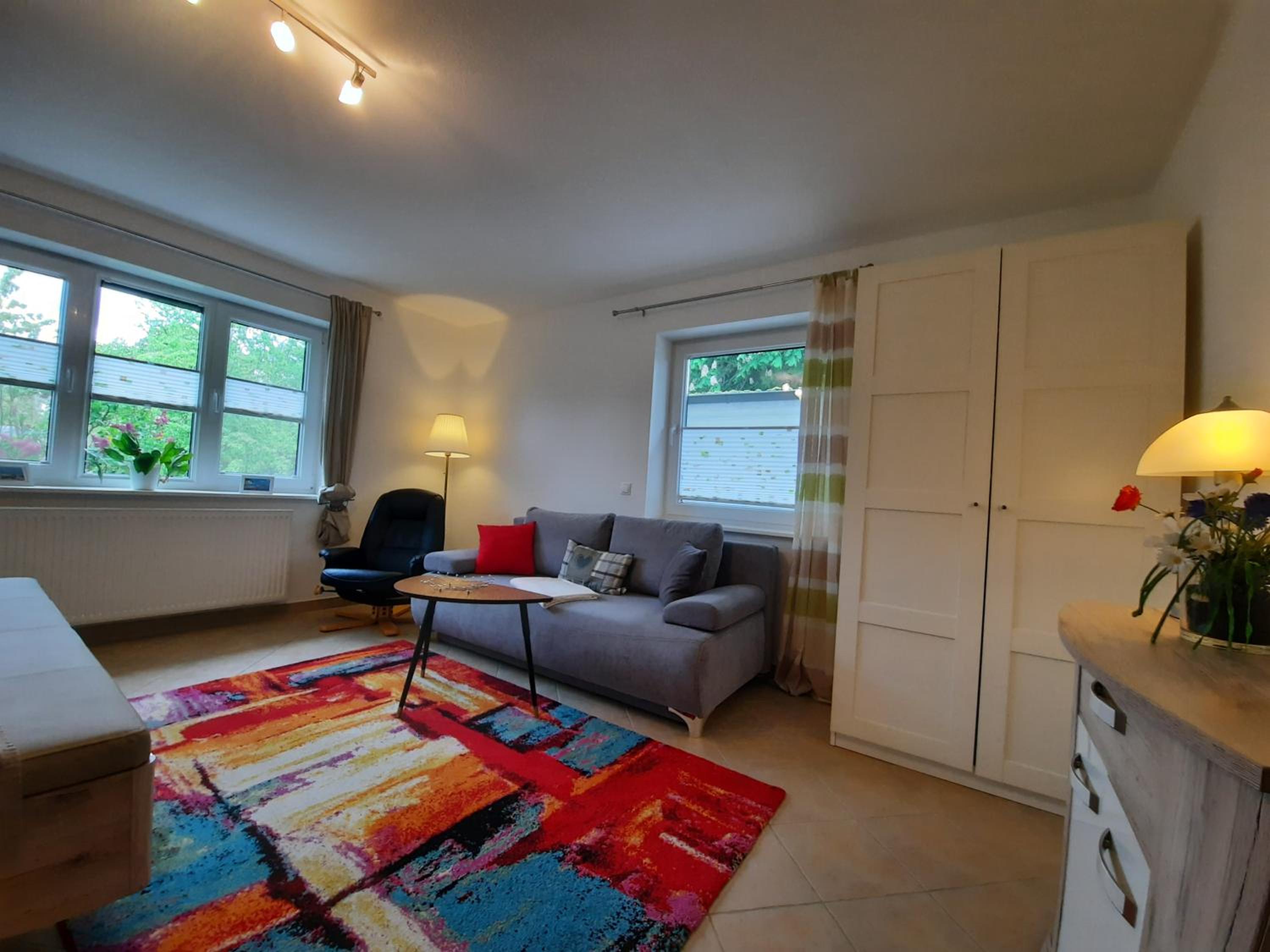 Studio Apartment photo 2